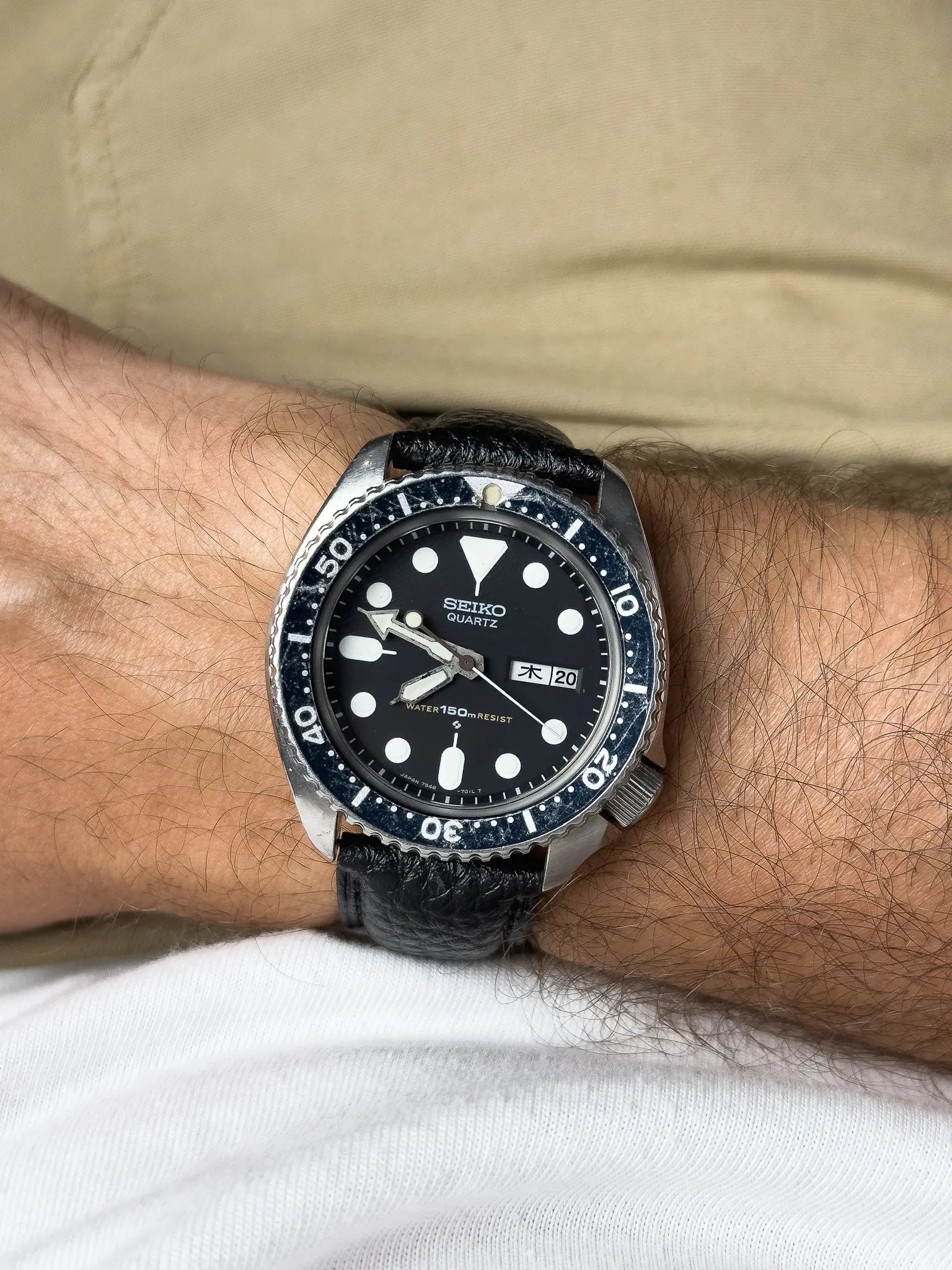 Seiko - Plongeuse Noir lunette bleu Kanji - 1980 - Atelier Victor