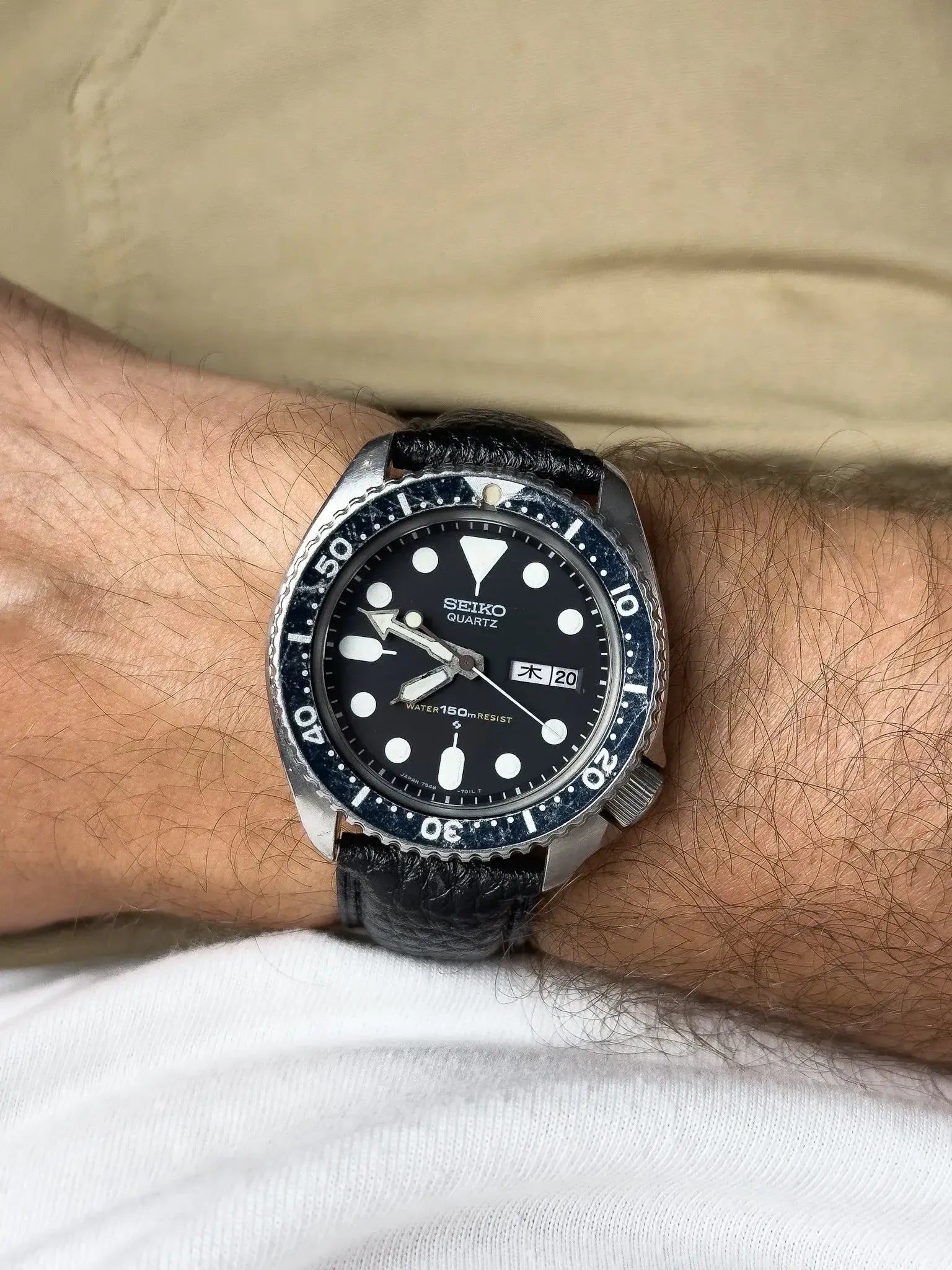 Seiko - Plongeuse Noir lunette bleu Kanji - 1980 - Atelier Victor