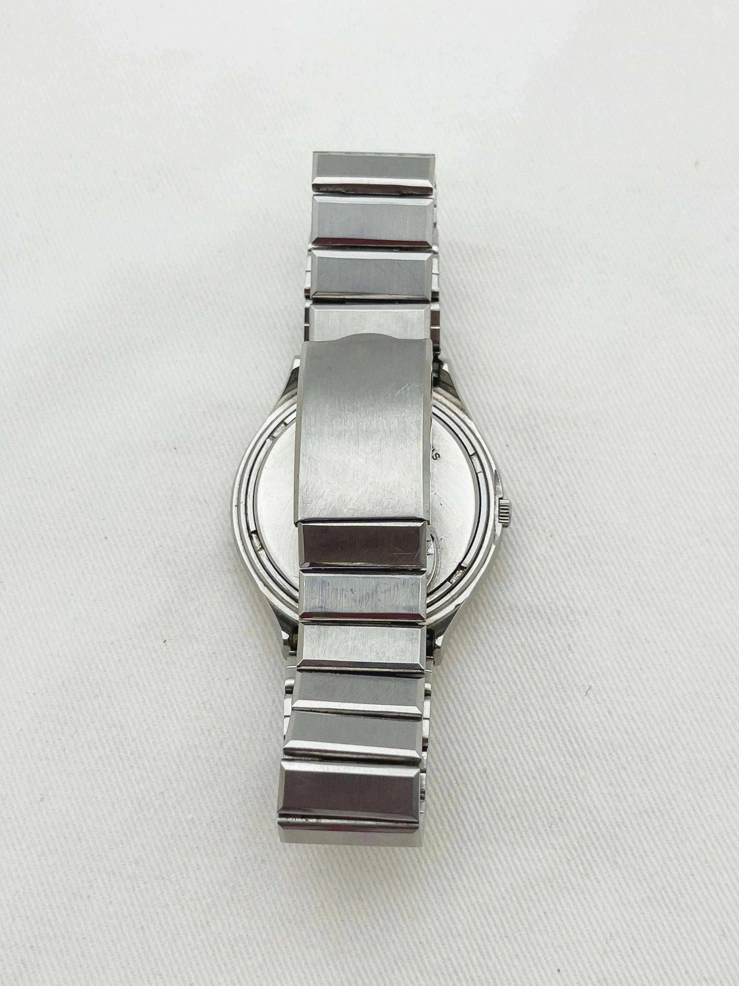 Seiko - QR Blue Dial - 1973 - Atelier Victor Paris - Vintage Watch Shop Dubai