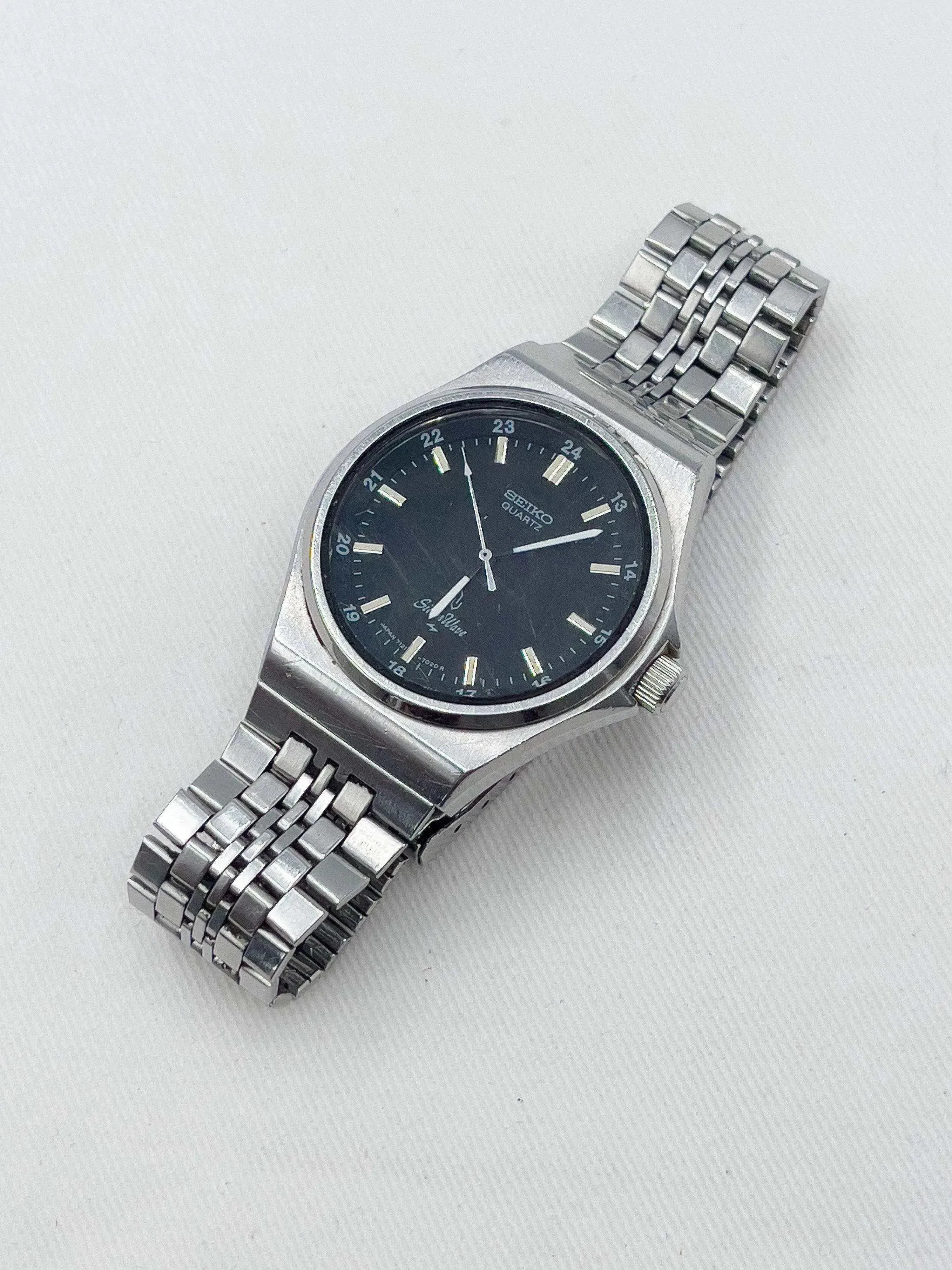 Seiko - Silverwave Acier cadran noir - 1979 - Atelier Victor