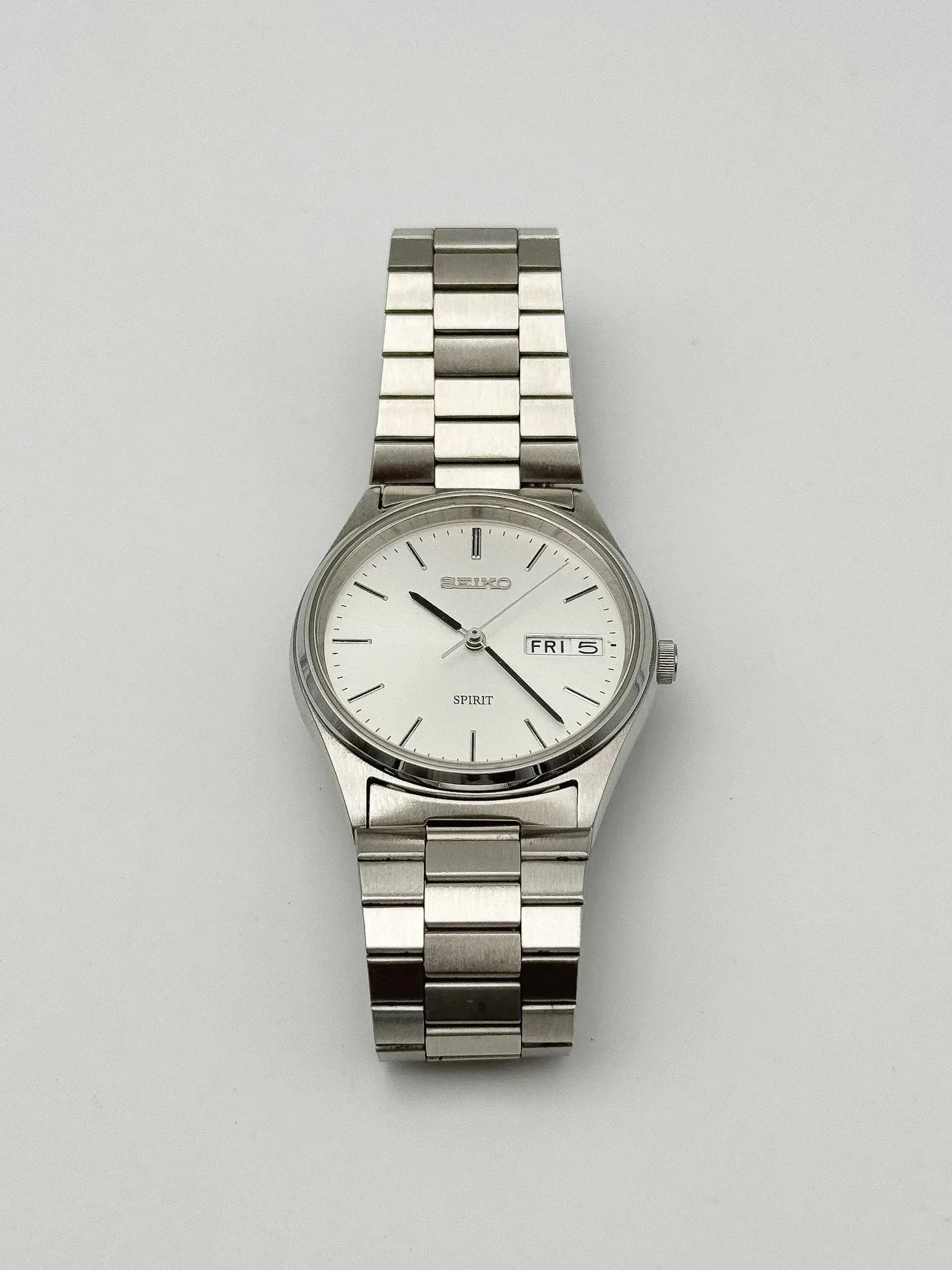 Seiko - Spirit Acier Daydate Cadran Argent Index Noir - 1994 - Atelier Victor - Vintage Shop