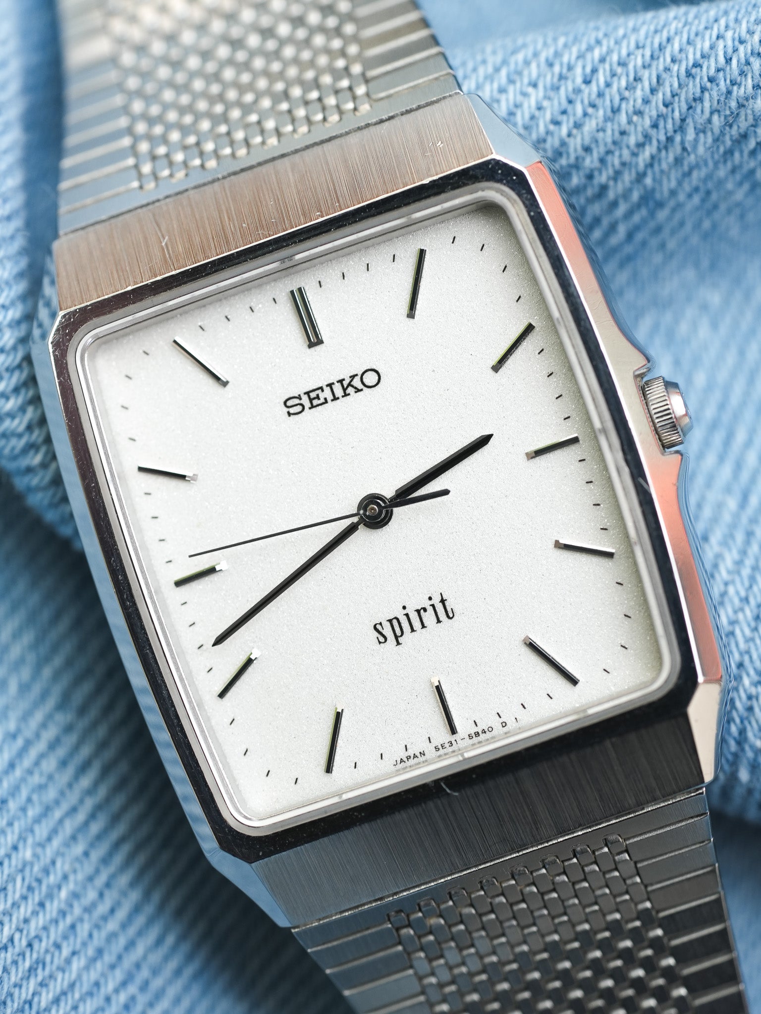 Seiko - Spirit Dust acier bracelet intégré - 1996 - Atelier Victor Paris - Vintage Watch Shop Dubai