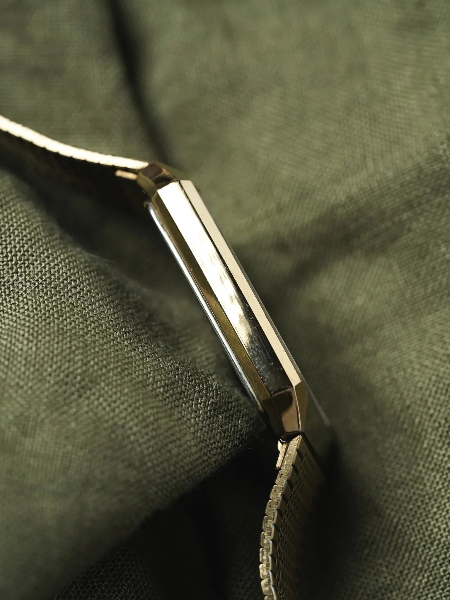 Seiko - Spirit Dust plaqué or bracelet intégré - 1993 - Atelier Victor