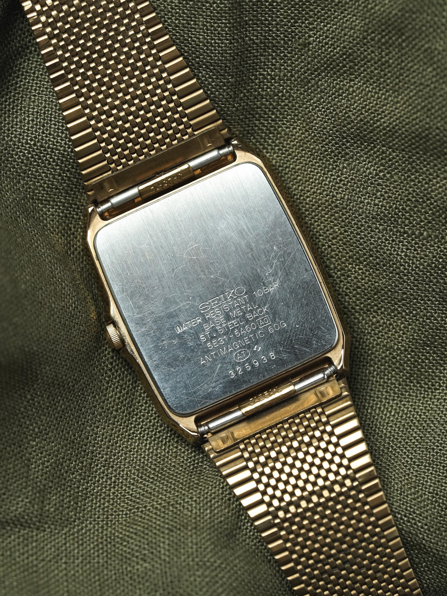 Seiko - Spirit Dust plaqué or bracelet intégré - 1993 - Atelier Victor - Vintage Shop