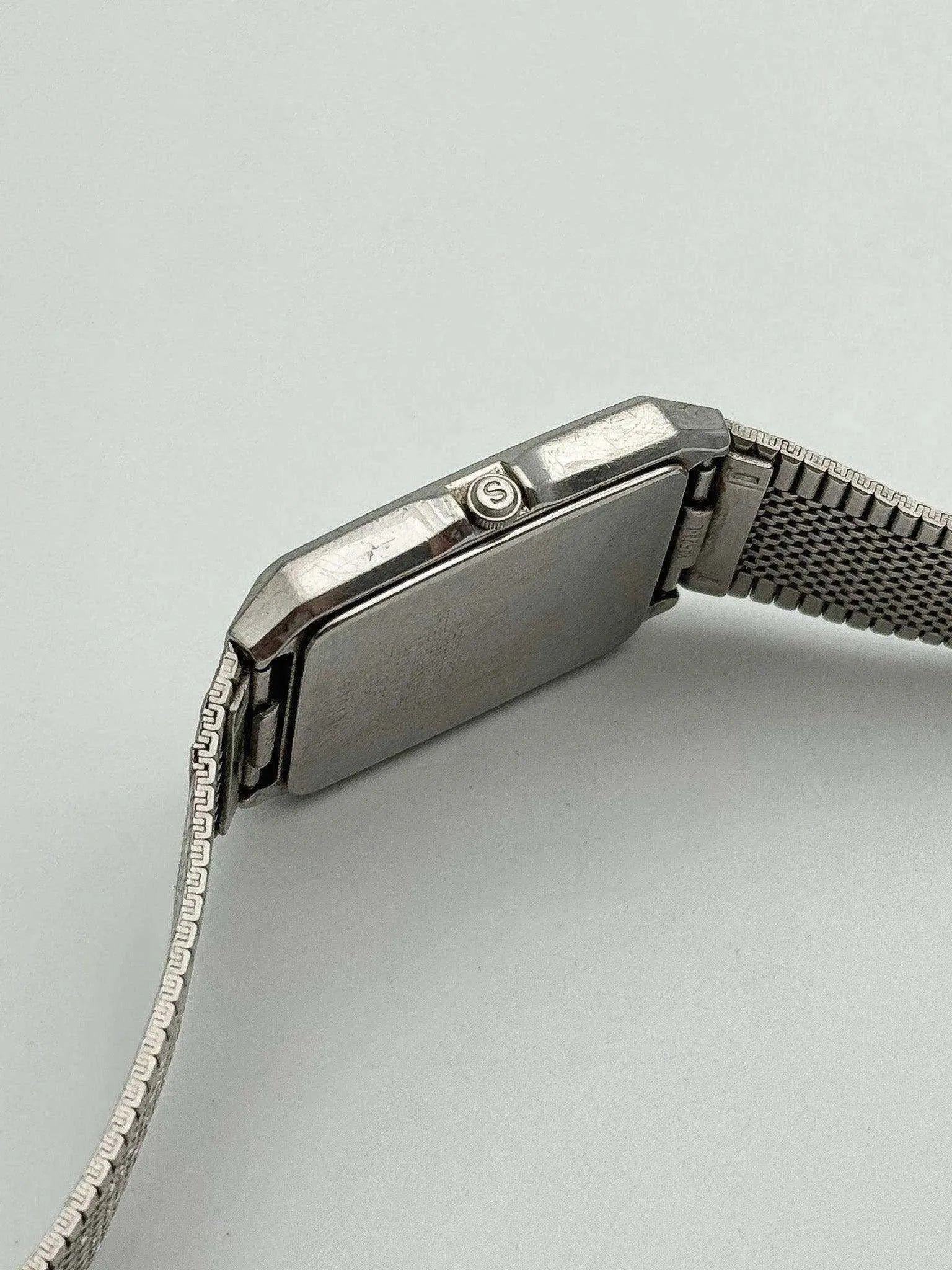 Seiko - Spirit Rectangle White Dust - 1995 - Atelier Victor Paris - Vintage Watch Shop Dubai