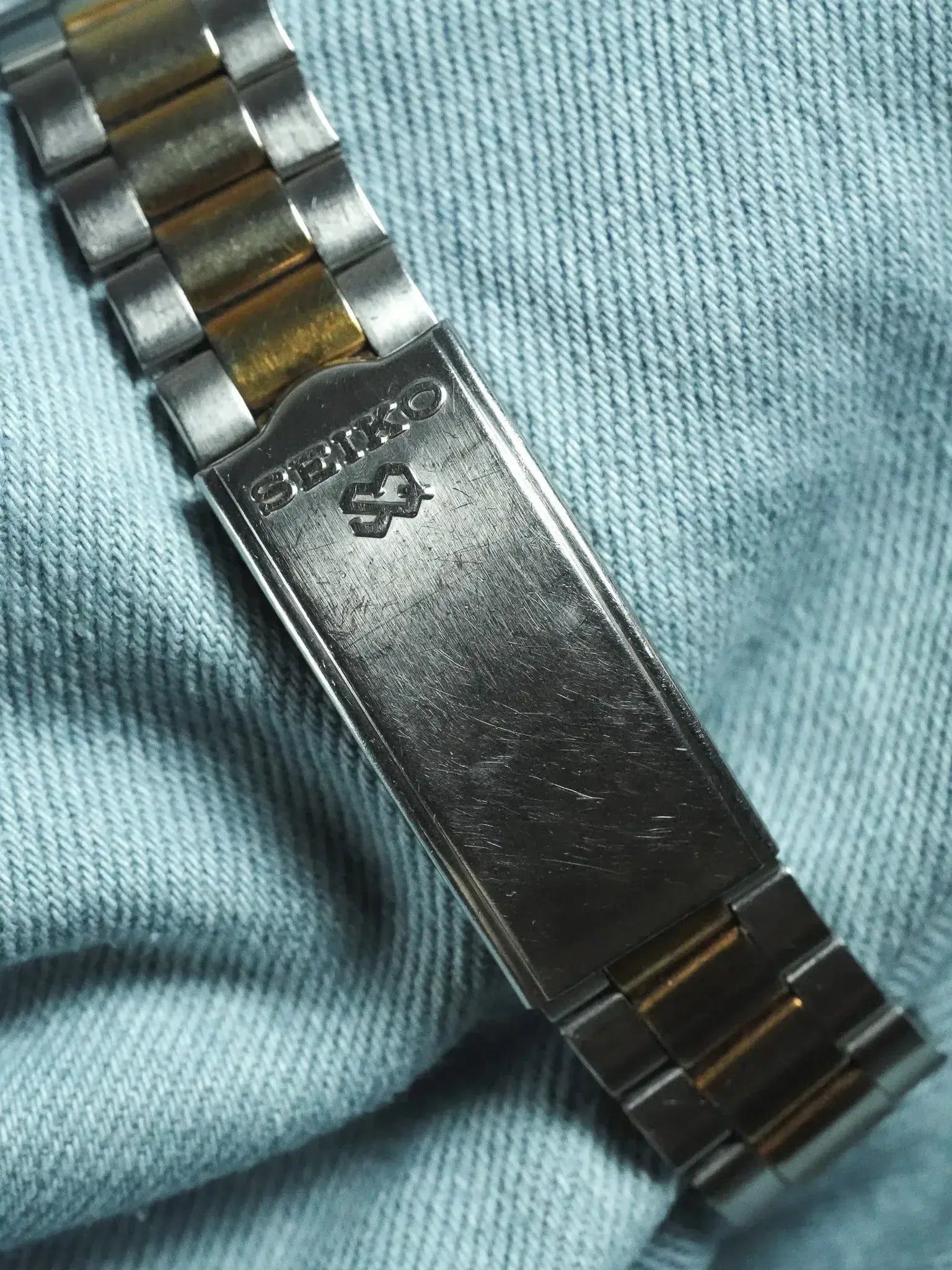 Seiko - SQ Acier Or Date Cadran argent - 1982 - Atelier Victor