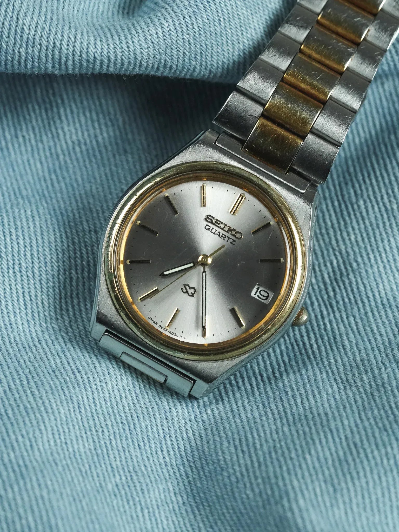 Seiko - SQ Acier Or Date Cadran argent - 1982 - Atelier Victor - Vintage Shop
