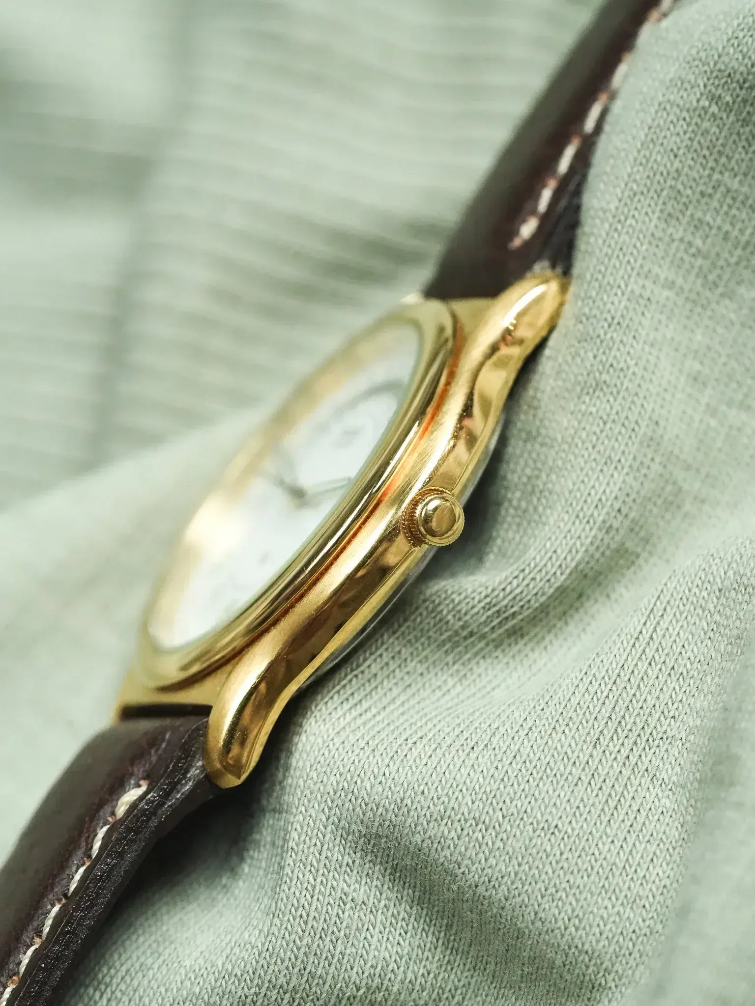 Seiko - SQ خاص تاريخ الذهب - 1998