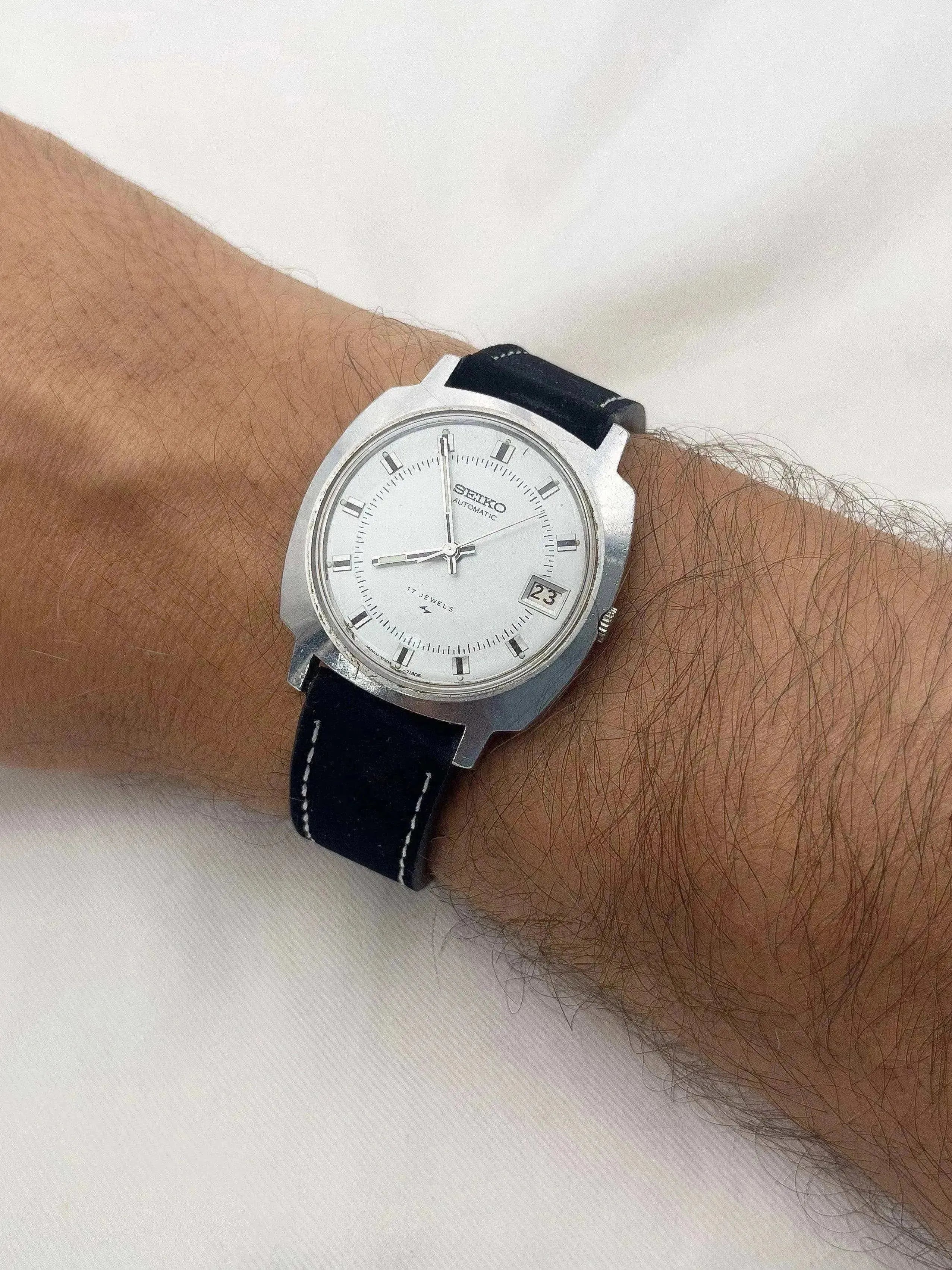 Seiko - Square Silver Black - 1971 - Atelier Victor