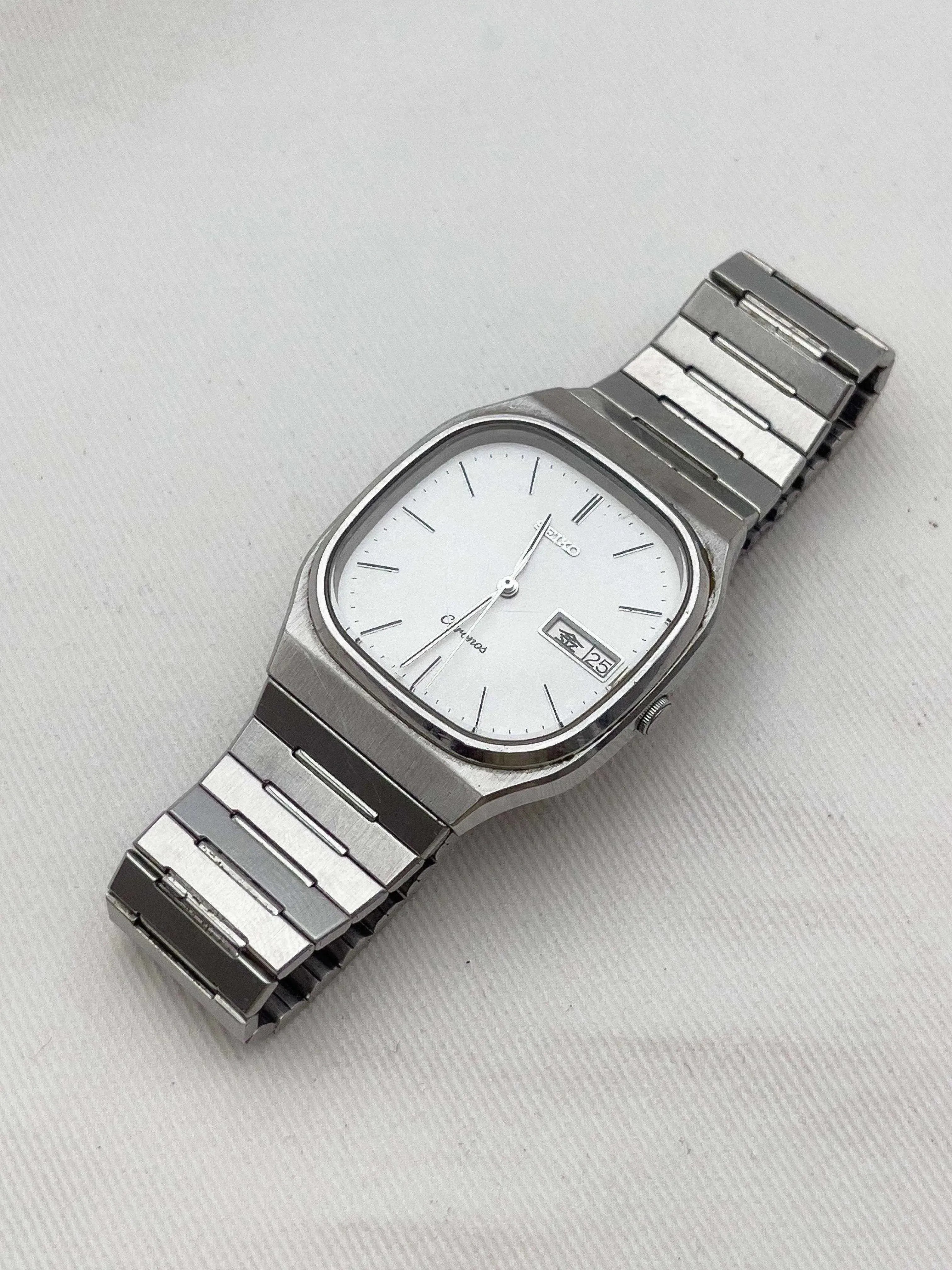 Seiko - Square White Kanji - 1985 - Atelier Victor