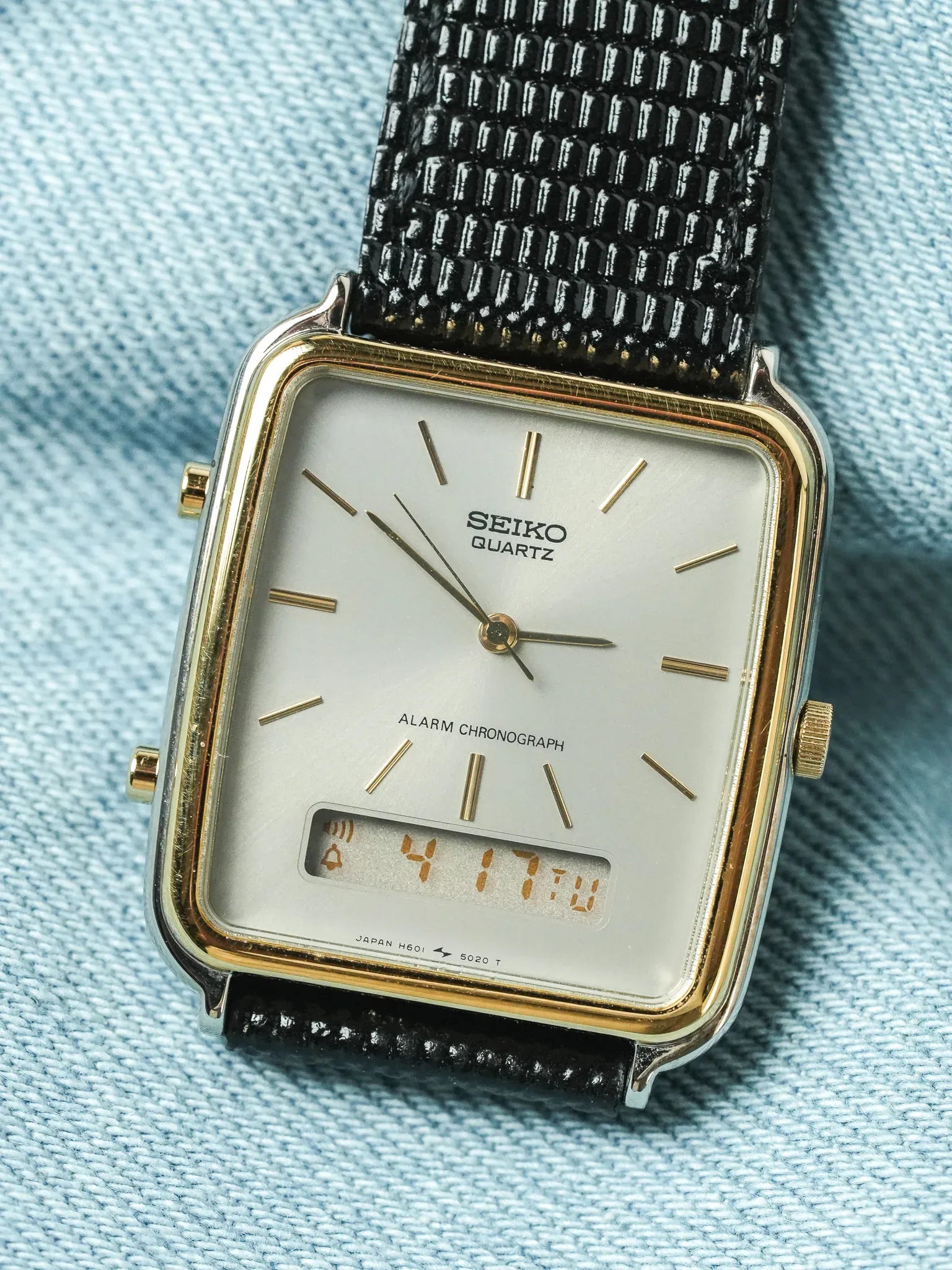 Seiko - Tank Alarm Chronograph Acier Or Digital - NOS - 1985 - Atelier Victor - Vintage Shop