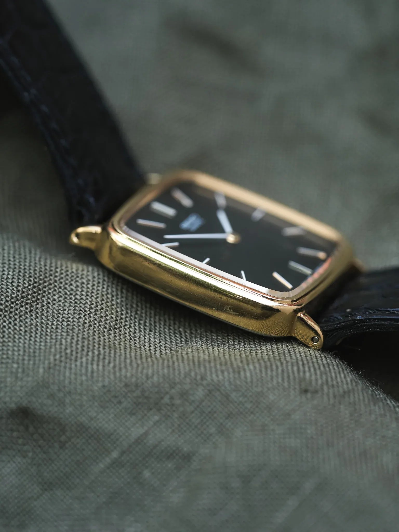 Seiko - Tank Carré Noir Index blanc - 1979 - Atelier Victor - Vintage Shop