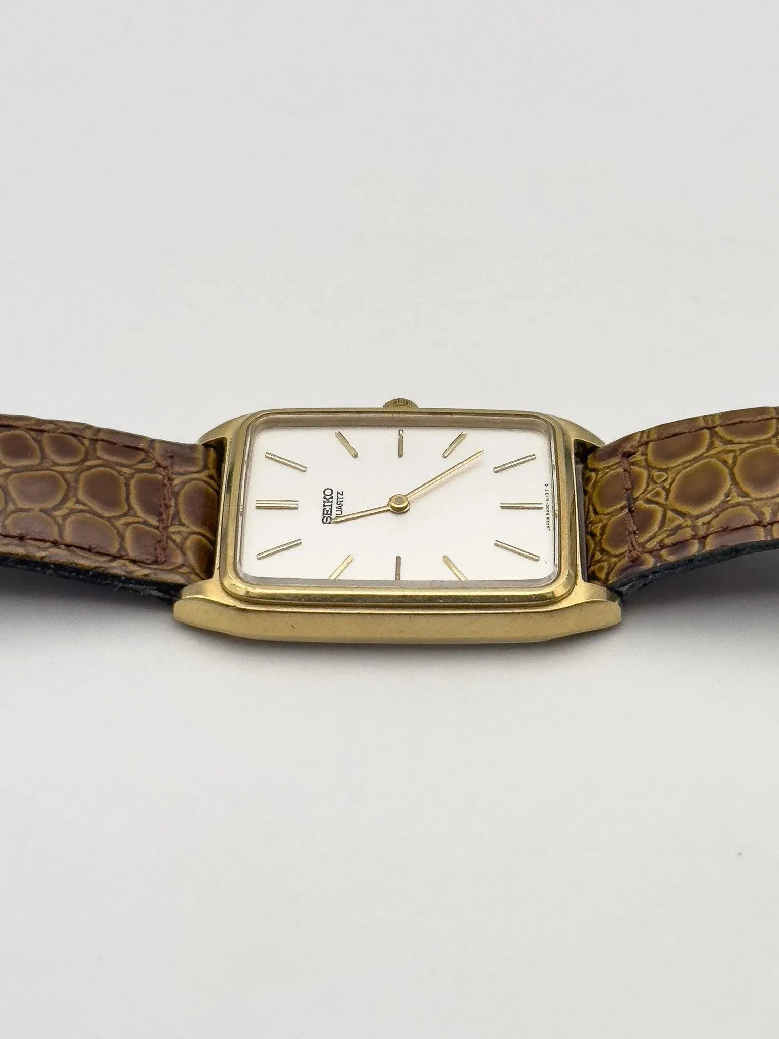 Seiko - Tank Large Gold - 1981 - Atelier Victor Paris - Vintage Watch Shop Dubai