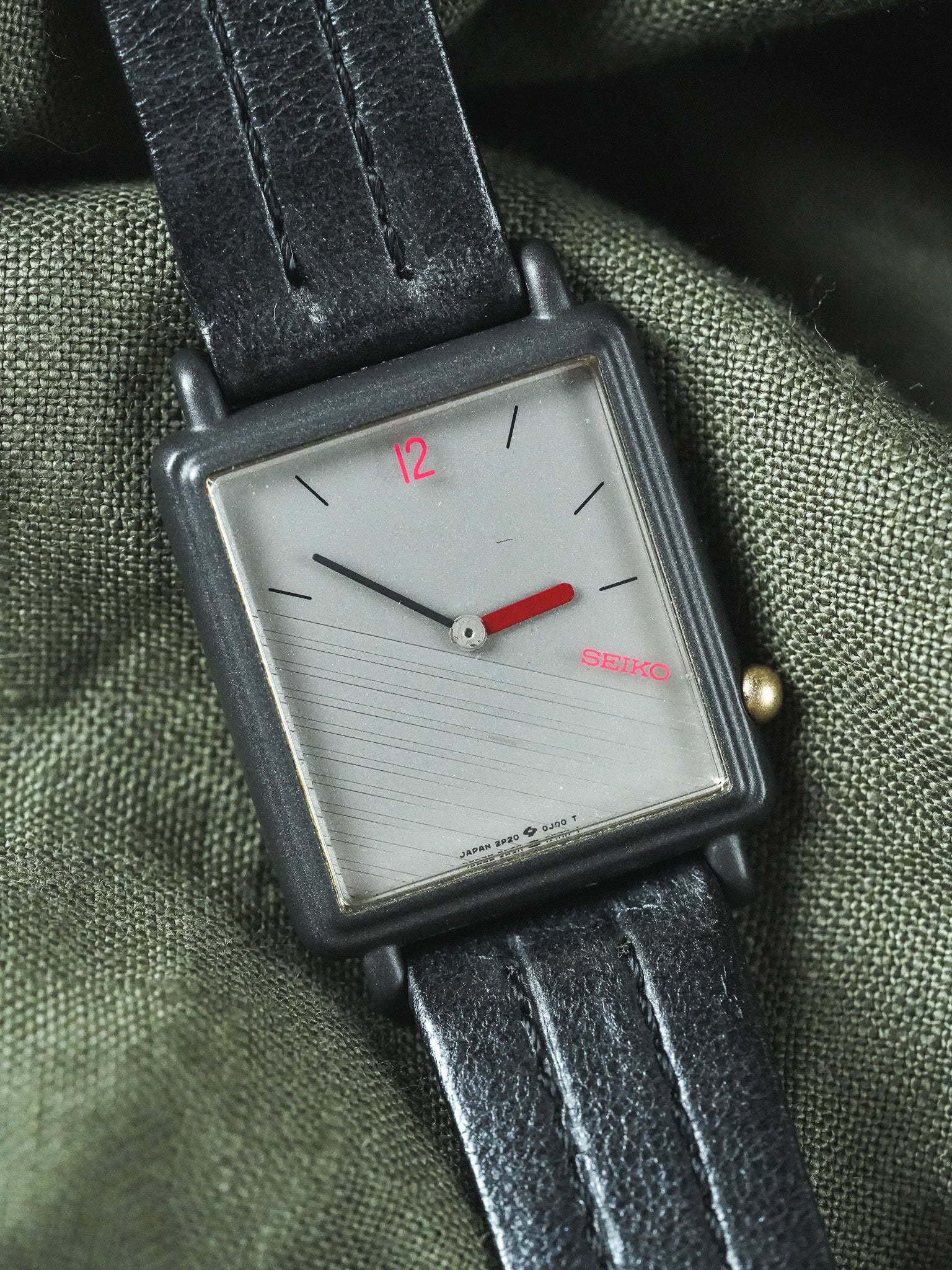 Seiko - Tank Noir Diagonale - 1996 - Atelier Victor - Vintage Shop