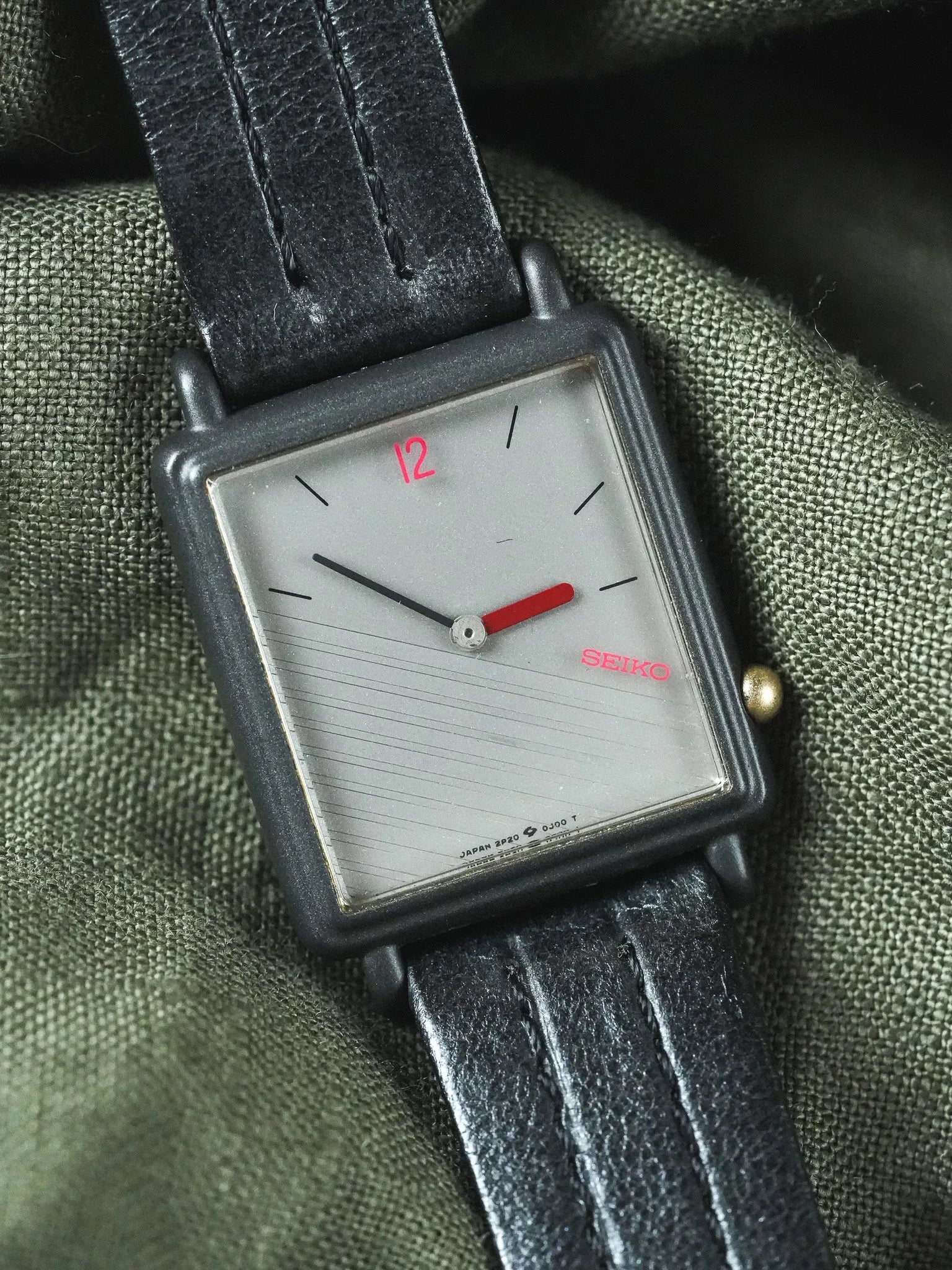 Seiko - Tank Noir Diagonale - 1996 - Atelier Victor - Vintage Shop