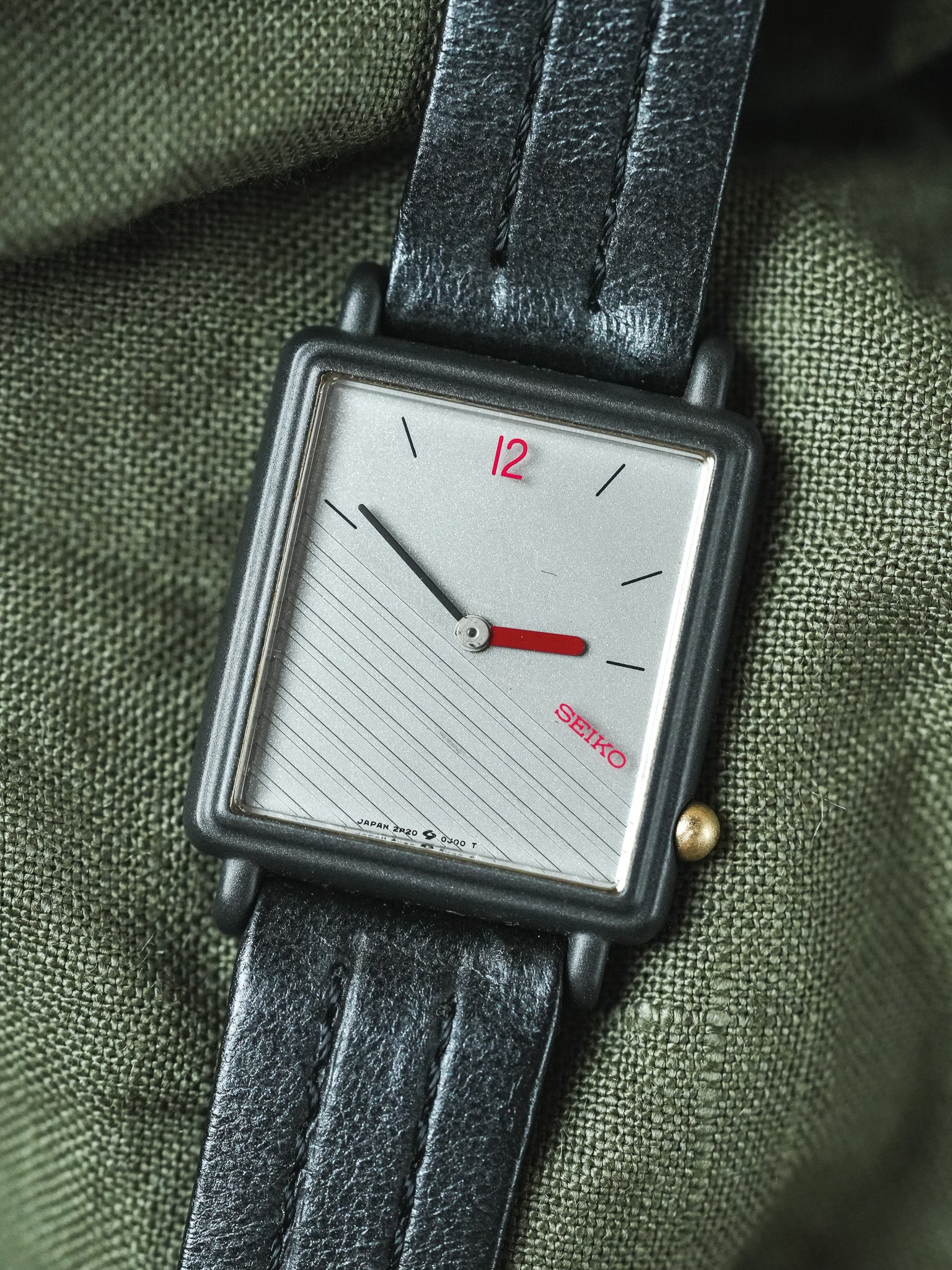 Seiko - Tank Noir Diagonale - 1996 - Atelier Victor - Vintage Shop