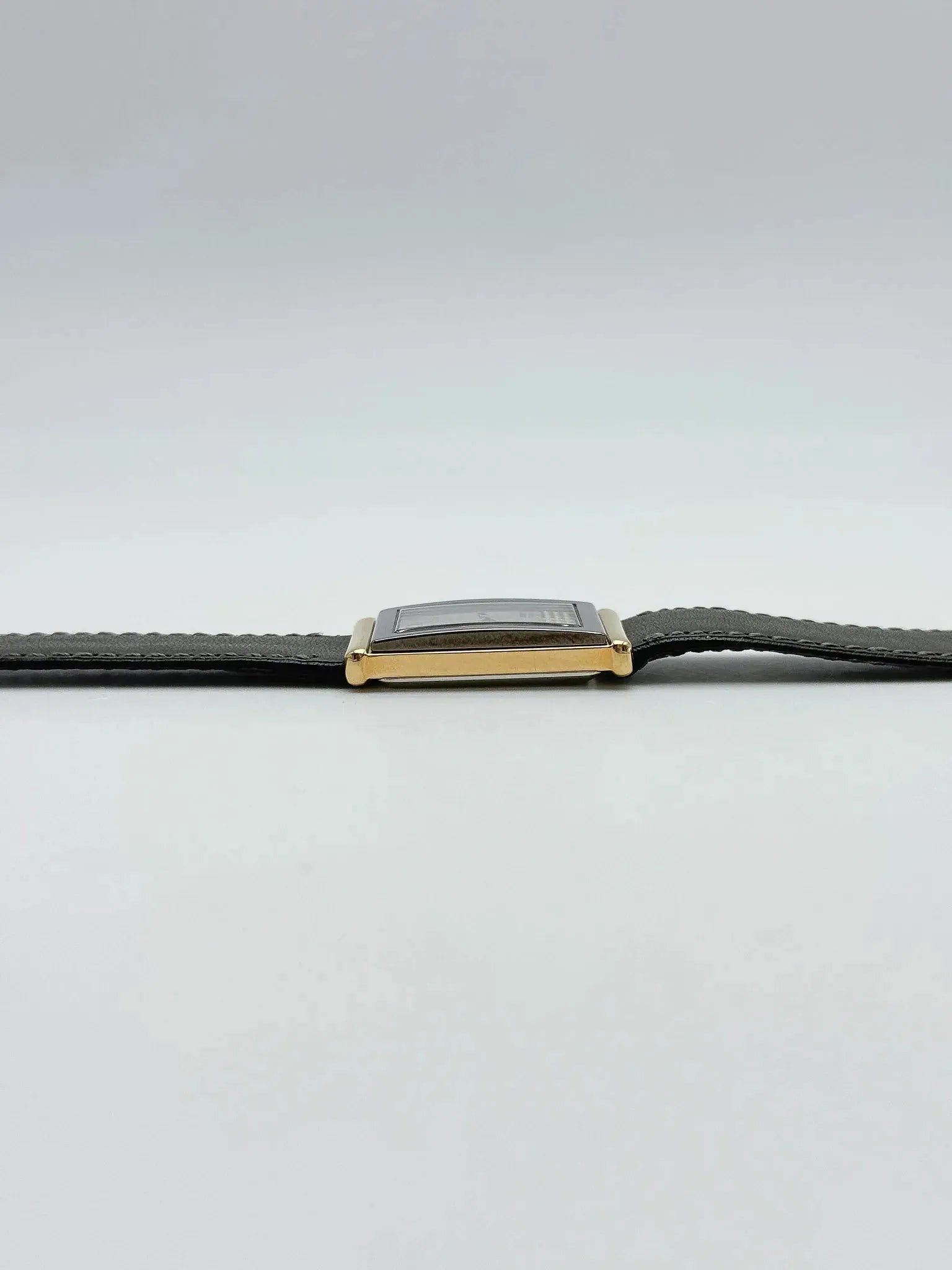 Seiko - Tank Noir Doré Dots - NOS - 1995 - Atelier Victor Paris - Vintage Watch Shop Dubai