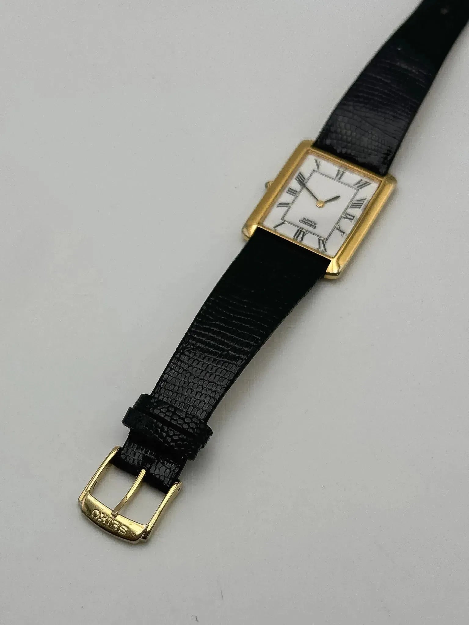 Seiko - Tank Plaqué Or Cadran blanc Cabochon - 1981 - Atelier Victor - Vintage Shop