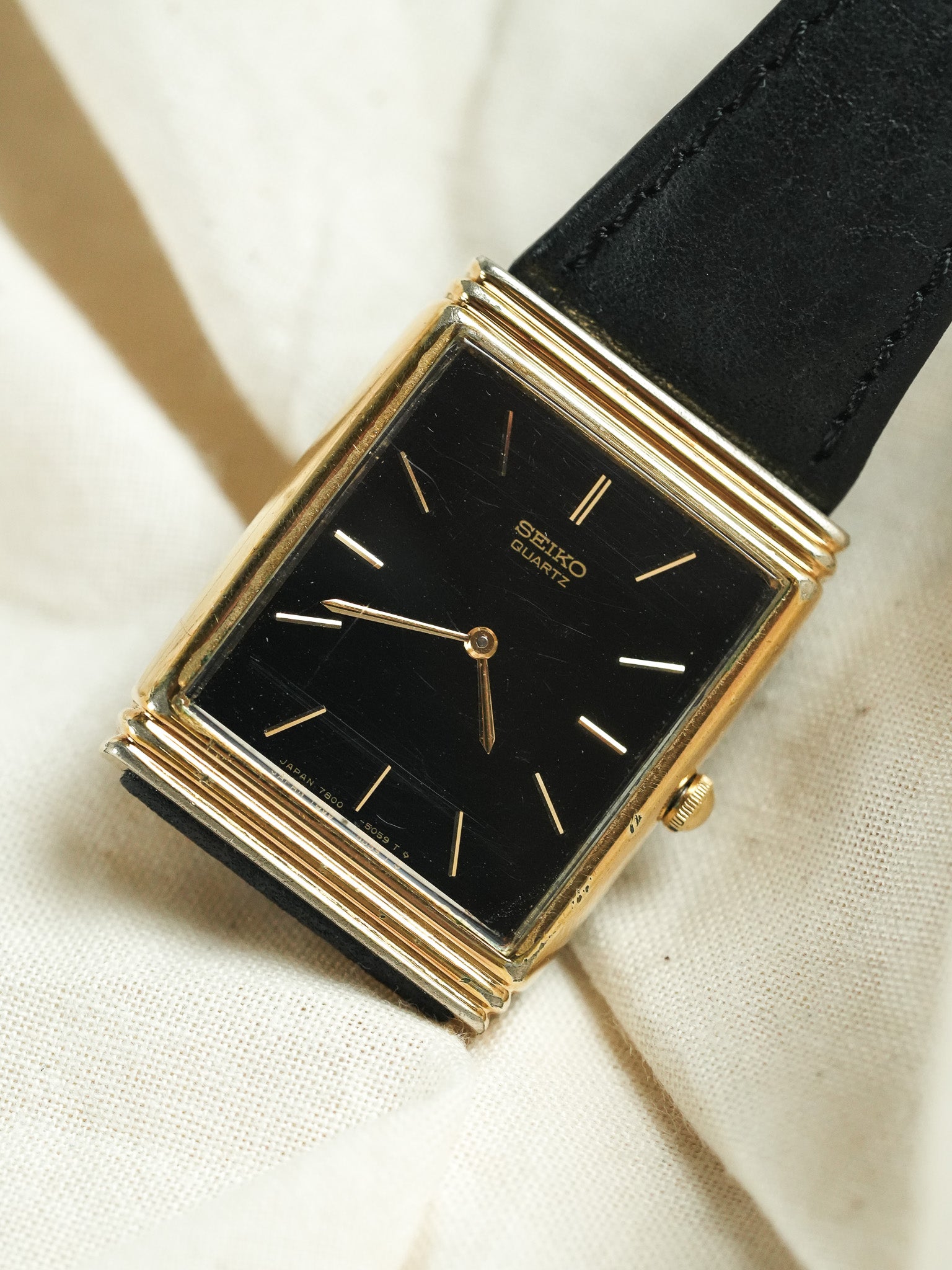 Seiko - Tank Plaqué Or Noir - 1977 - Atelier Victor - Vintage Shop