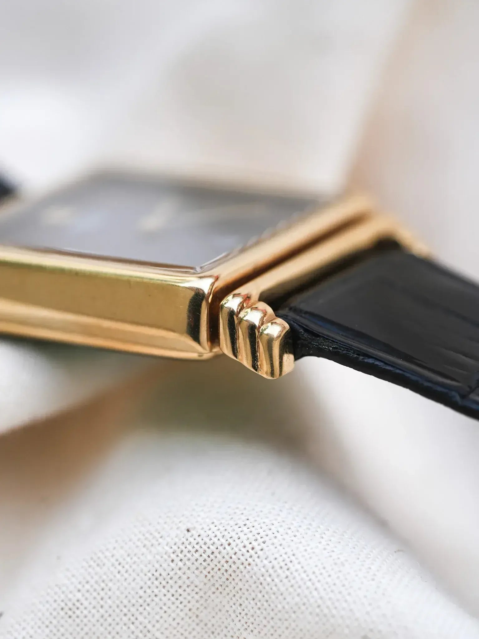 Seiko - Tank Plaqué or noir Clous de Paris - NOS & Boite - 1997 - Atelier Victor