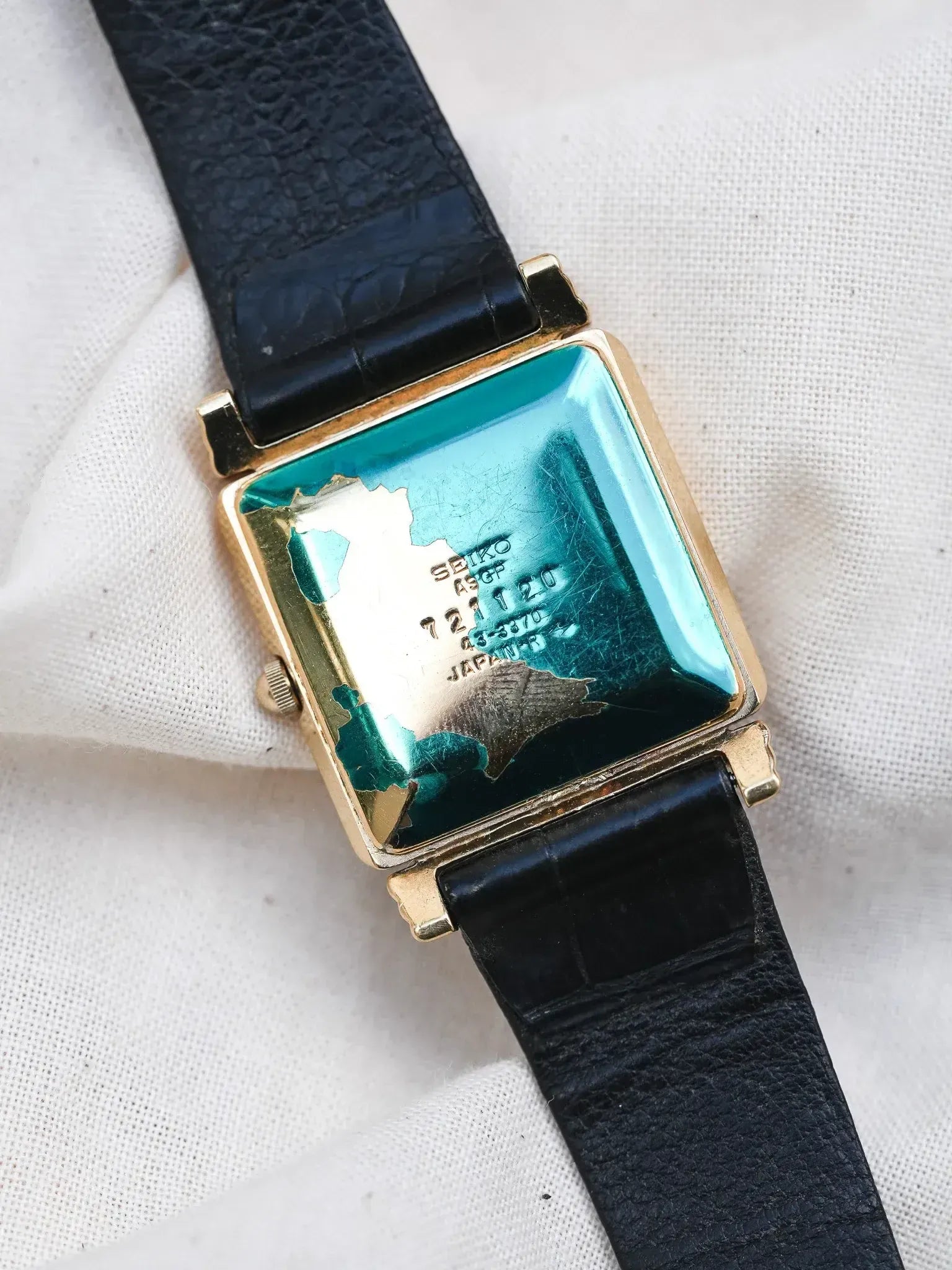 Seiko - Tank Plaqué or noir Clous de Paris - NOS & Boite - 1997 - Atelier Victor