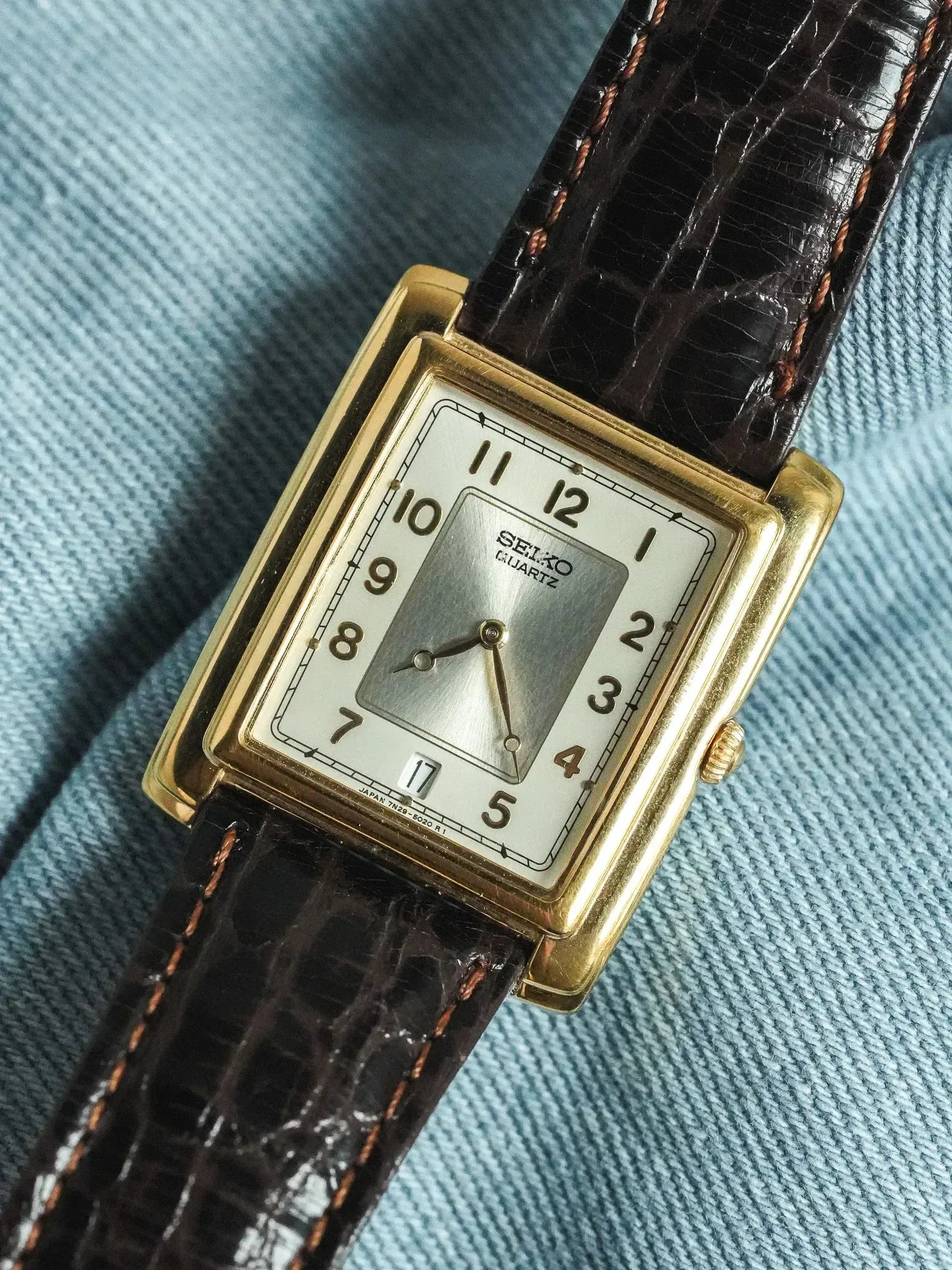 Seiko - Tank Stepcase OR date 6h - 2001 - Atelier Victor