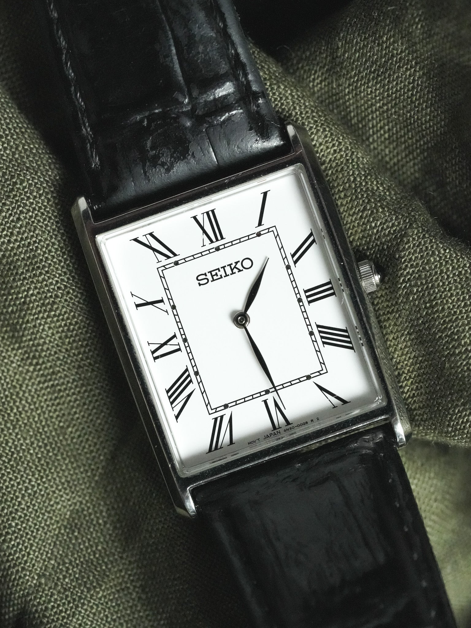 Seiko - Tank XL Acier Chiffres Romains Cabochon - 2002 - Atelier Victor - Vintage Shop