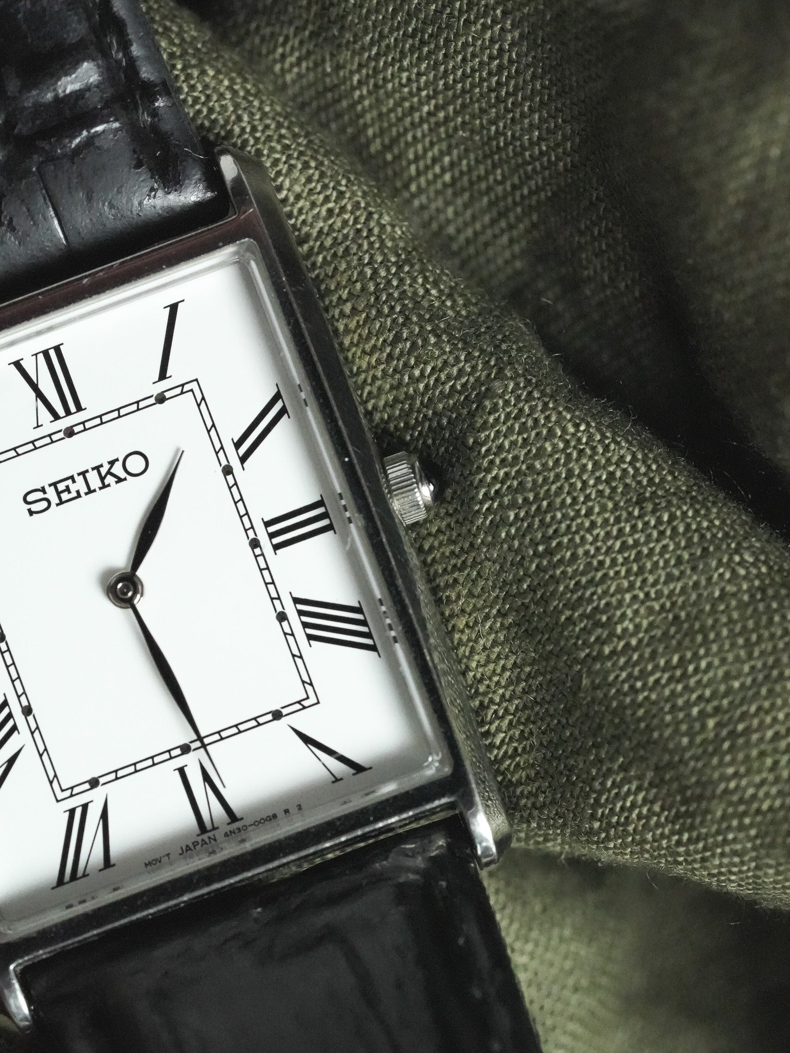 Seiko - Tank XL Acier Chiffres Romains Cabochon - 2002 - Atelier Victor - Vintage Shop