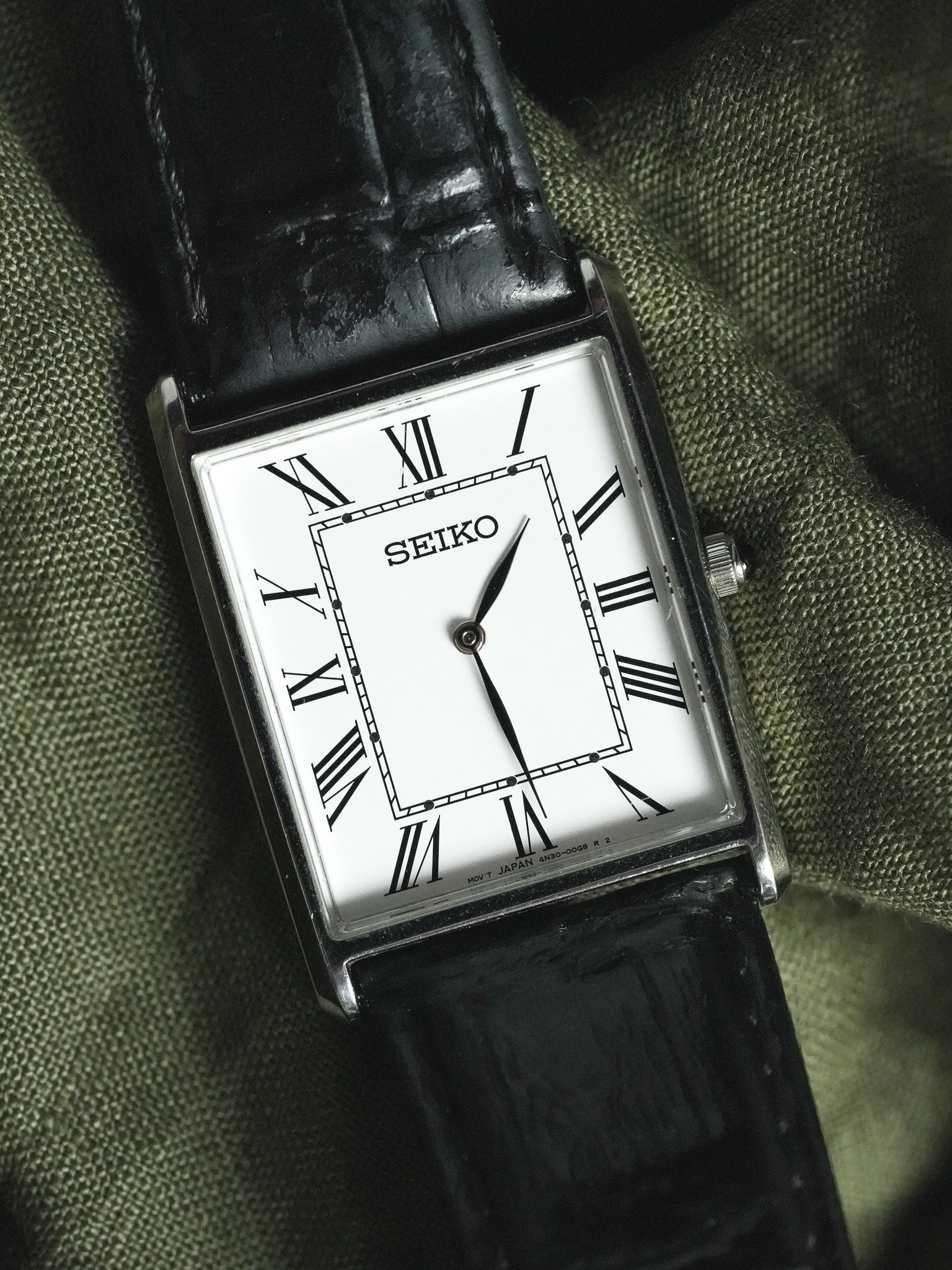 Seiko - Tank XL Acier Chiffres Romains Cabochon - 2002 - Atelier Victor - Vintage Shop
