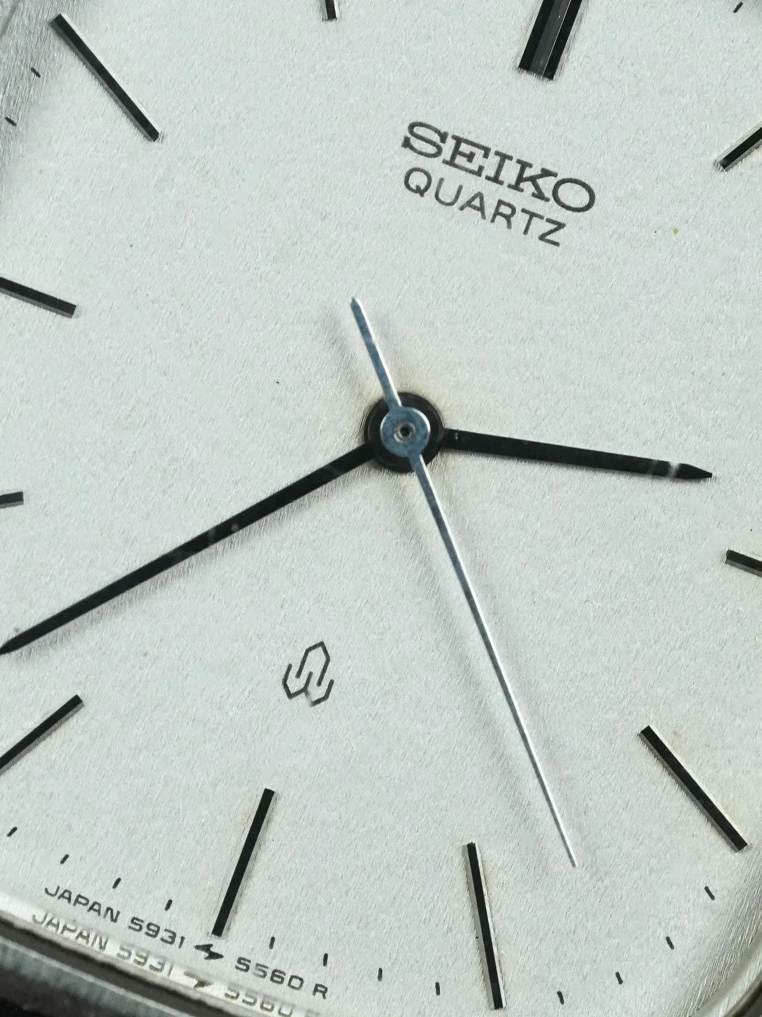 Seiko - Tonneau Acier Cadran Acier - 1982 - Atelier Victor