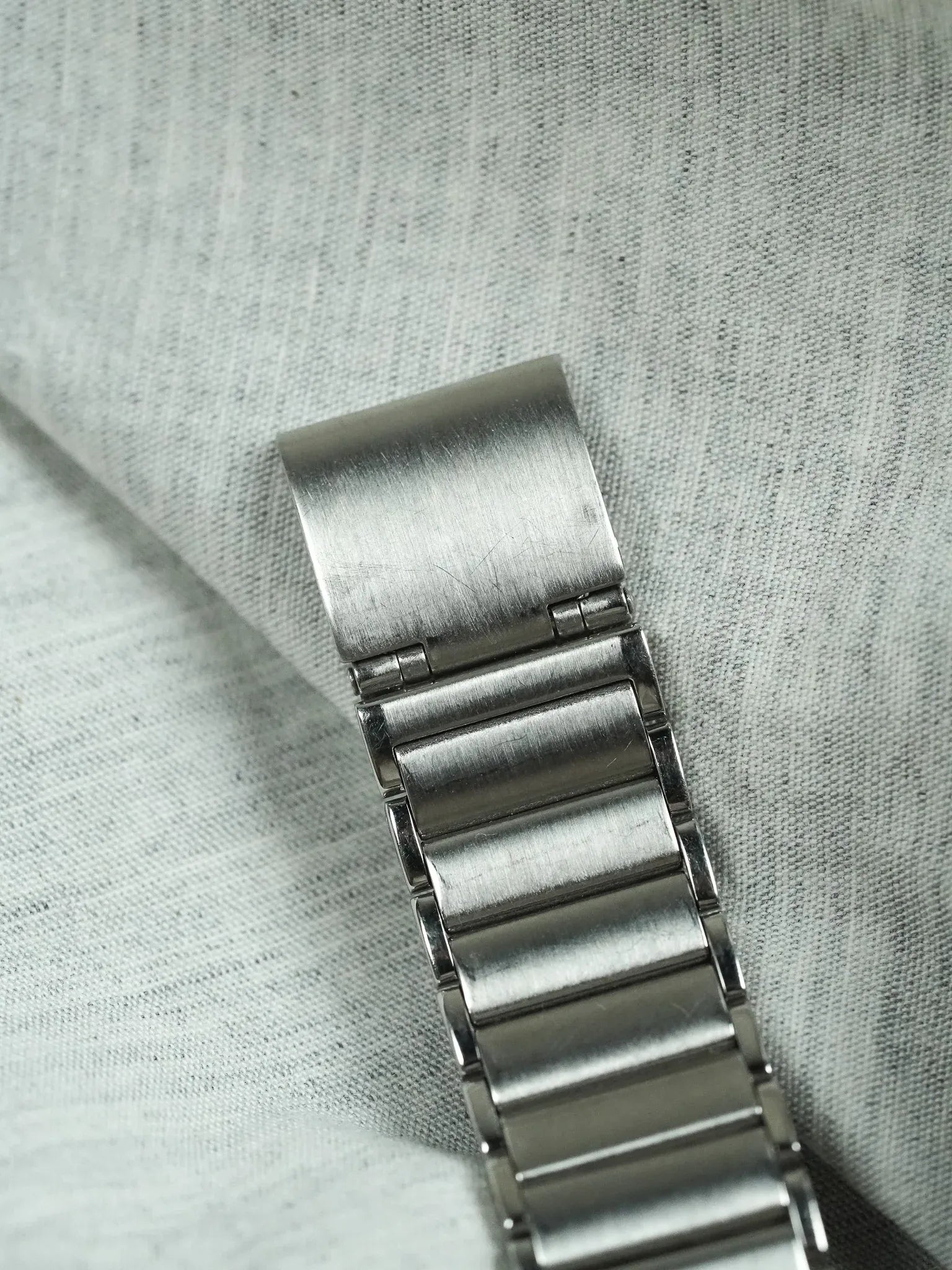 Seiko - Tonneau Acier Cadran Acier - 1982 - Atelier Victor - Vintage Shop