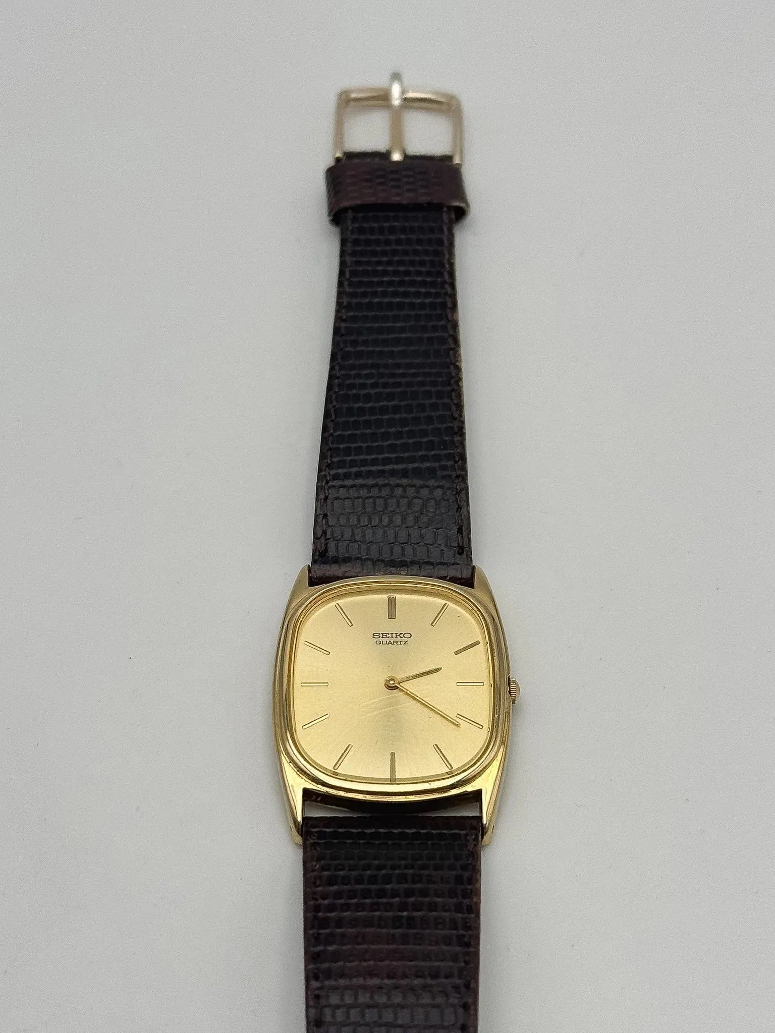 Seiko - Tonneau Dress Watch Or - 1983 - Atelier Victor Paris - Vintage Watch Shop Dubai