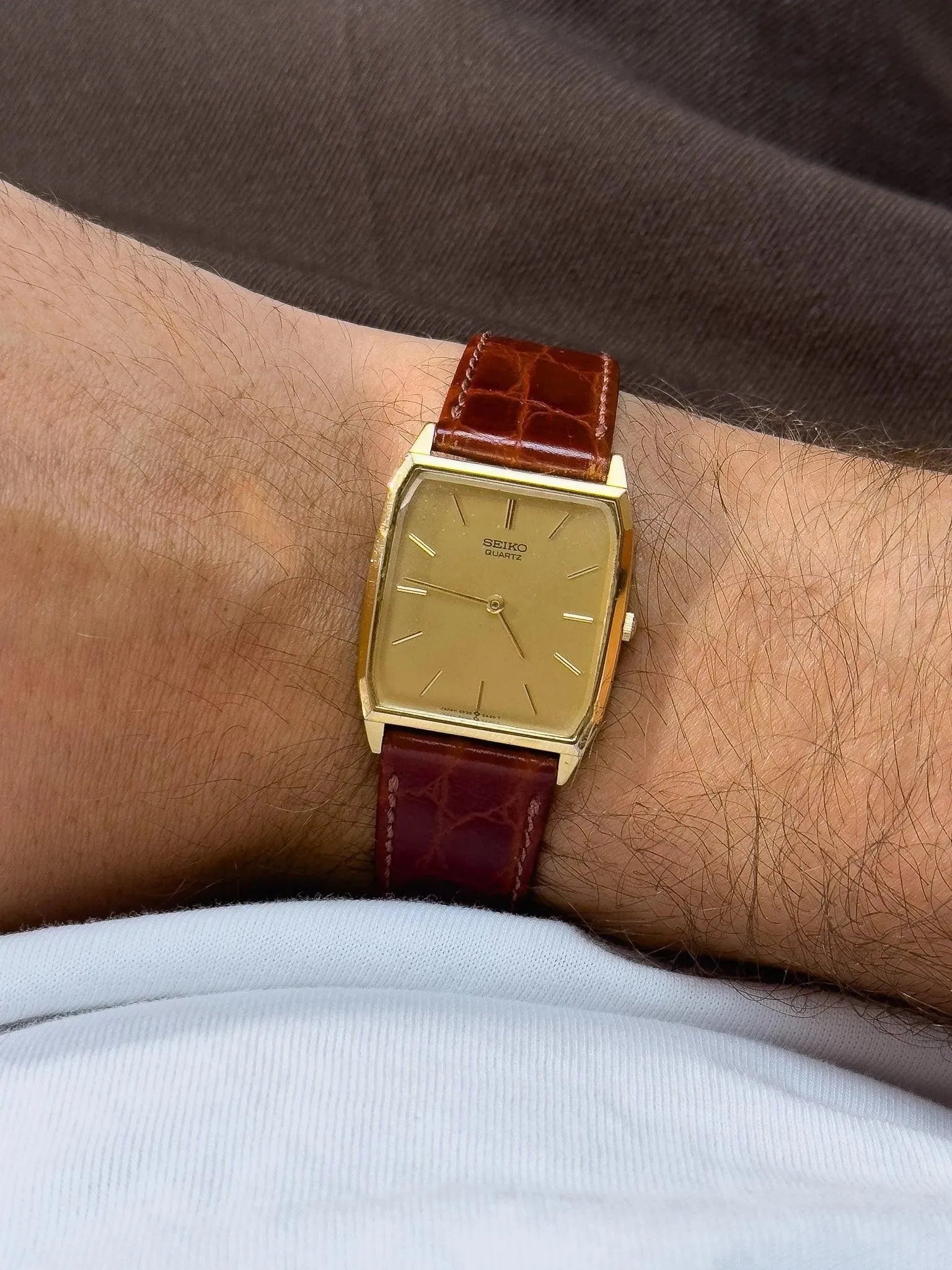 Seiko - Tonneau Gold Dress Watch - 1995 - Atelier Victor Paris - Vintage Watch Shop Dubai