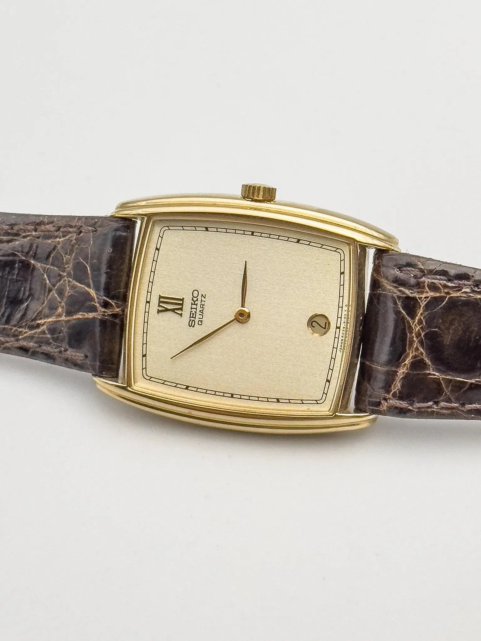 Seiko - Tonneau Gold - NOS - 1981 - Atelier Victor Paris - Vintage Watch Shop Dubai