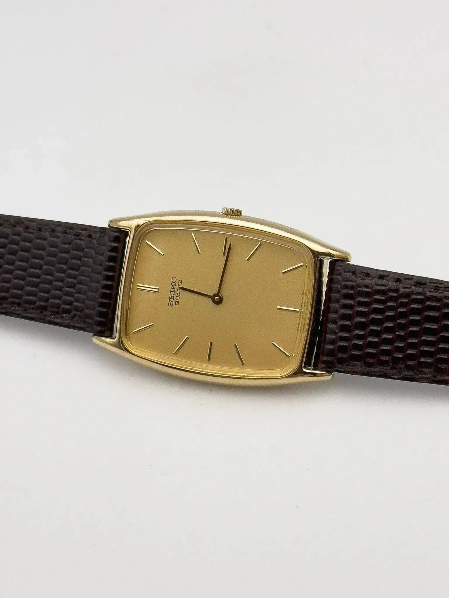 Seiko - Tonneau Gold NOS - 1984 - Atelier Victor