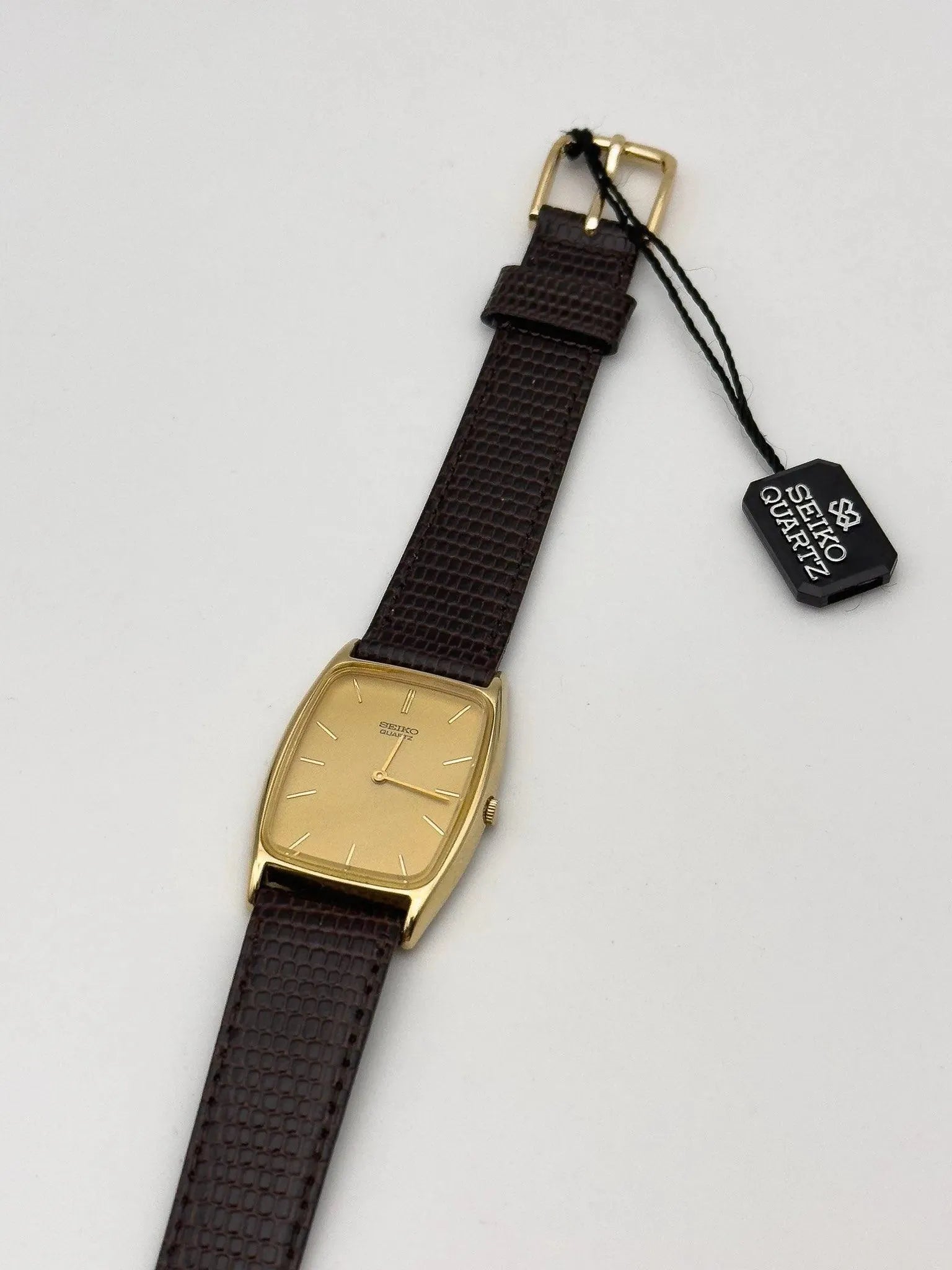 Seiko - Tonneau Gold NOS - 1984 - Atelier Victor Paris - Vintage Watch Shop Dubai