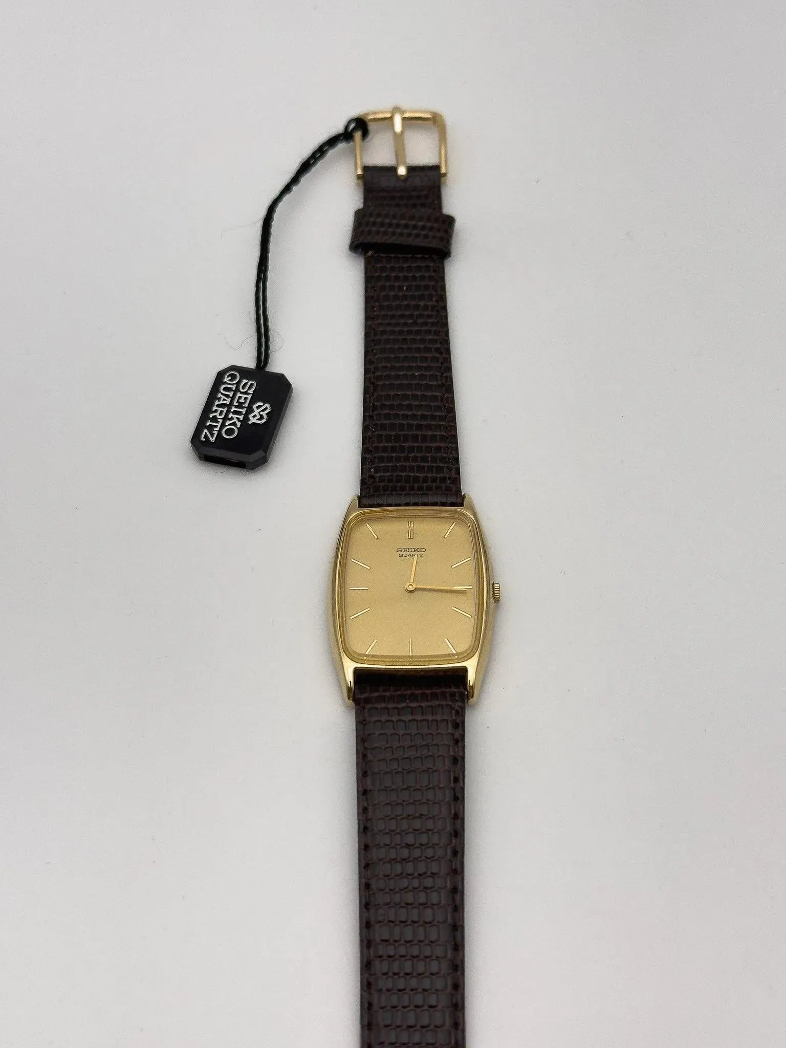 Seiko - Tonneau Gold NOS - 1984 - Atelier Victor Paris - Vintage Watch Shop Dubai