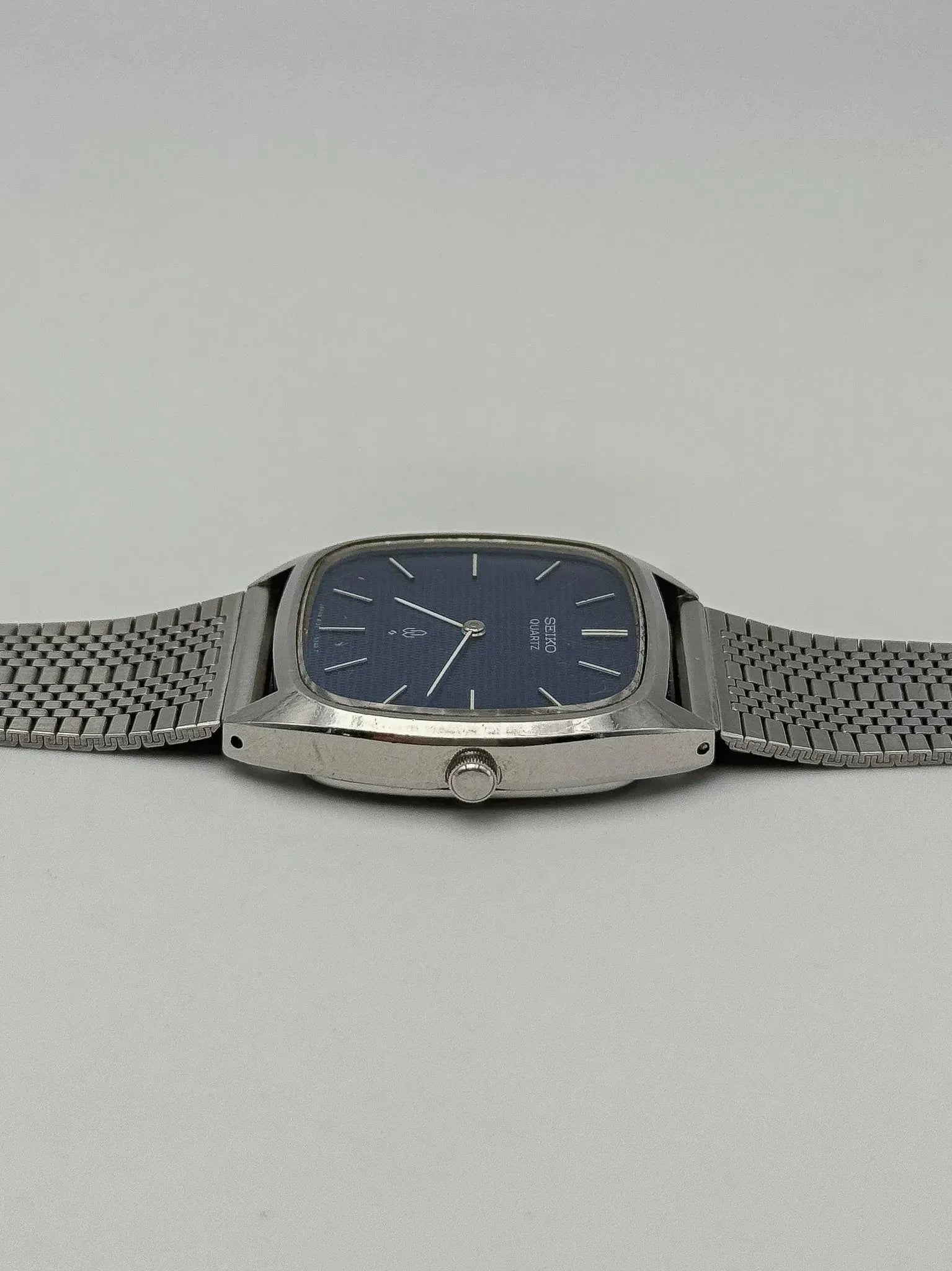 Seiko - Tonneau Nid d'Abeille Bleu - 1976 - Atelier Victor - Vintage Shop