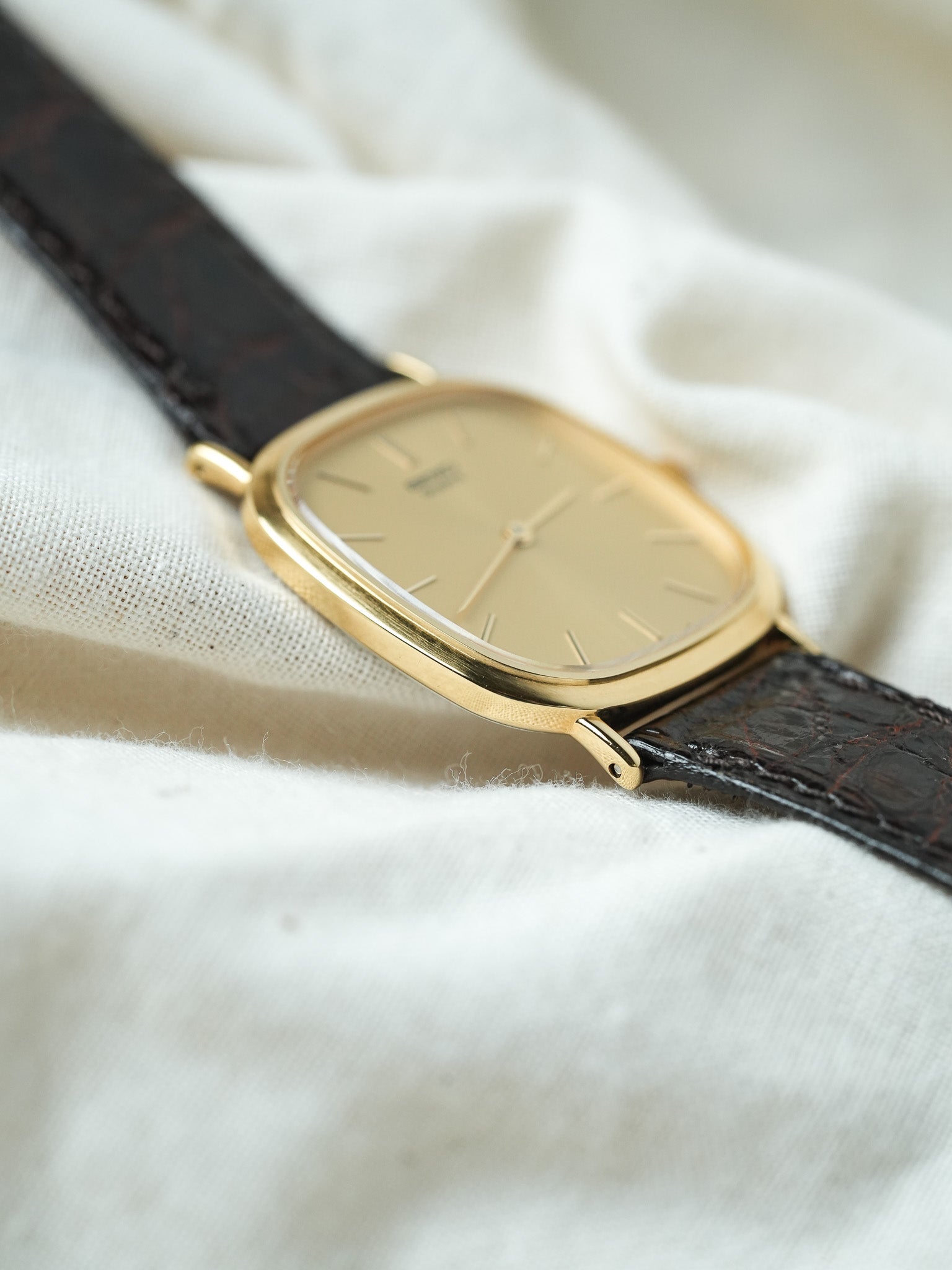 Seiko - Tonneau Or Dress Watch - 1983 - Atelier Victor - Vintage Shop