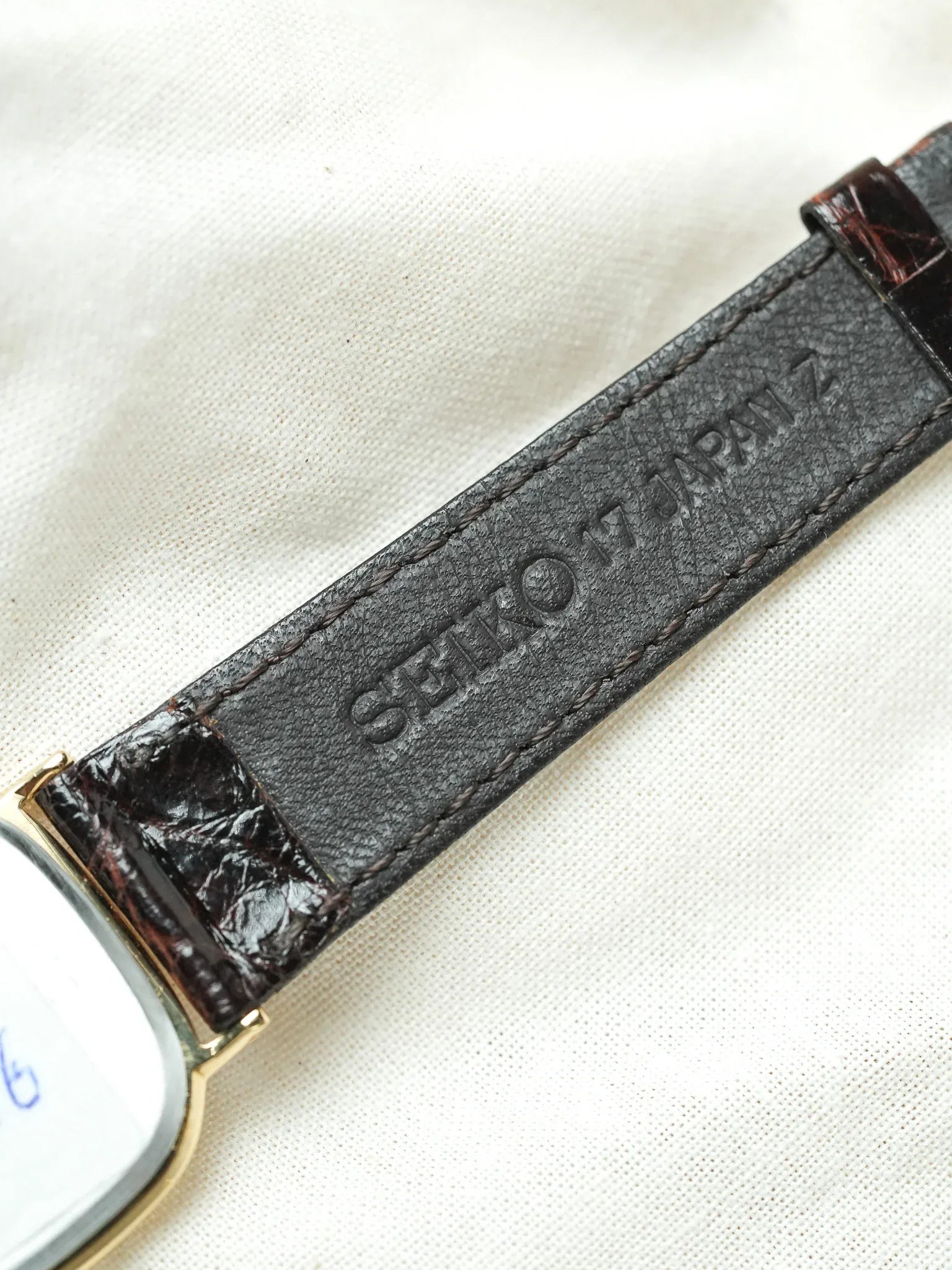 Seiko - Tonneau Or Dress Watch - 1983 - Atelier Victor - Vintage Shop