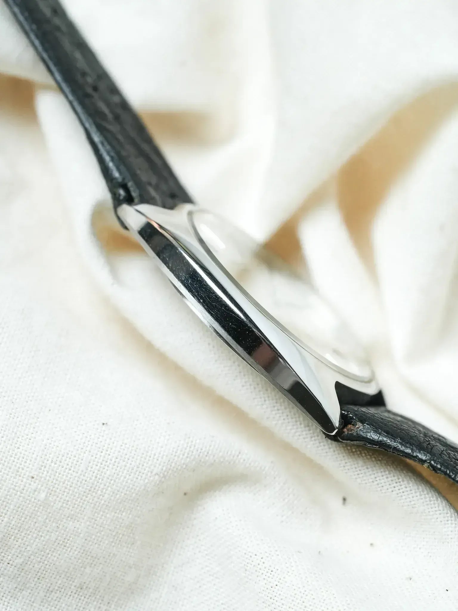 Seiko - Tonneau Quartz Acier Patine - NOS - 1988 - Atelier Victor