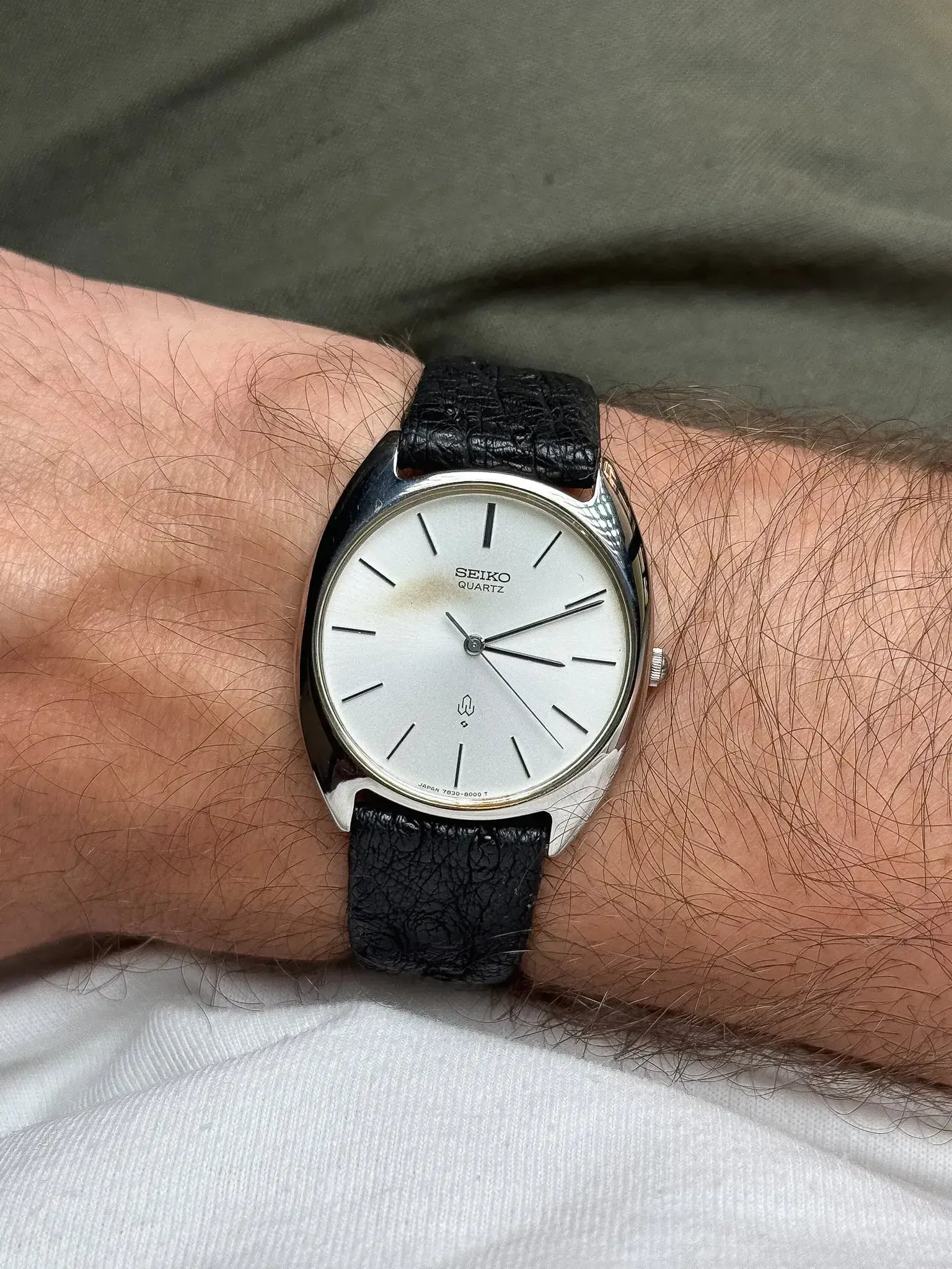 Seiko - Tonneau Quartz Acier Patine - NOS - 1988 - Atelier Victor