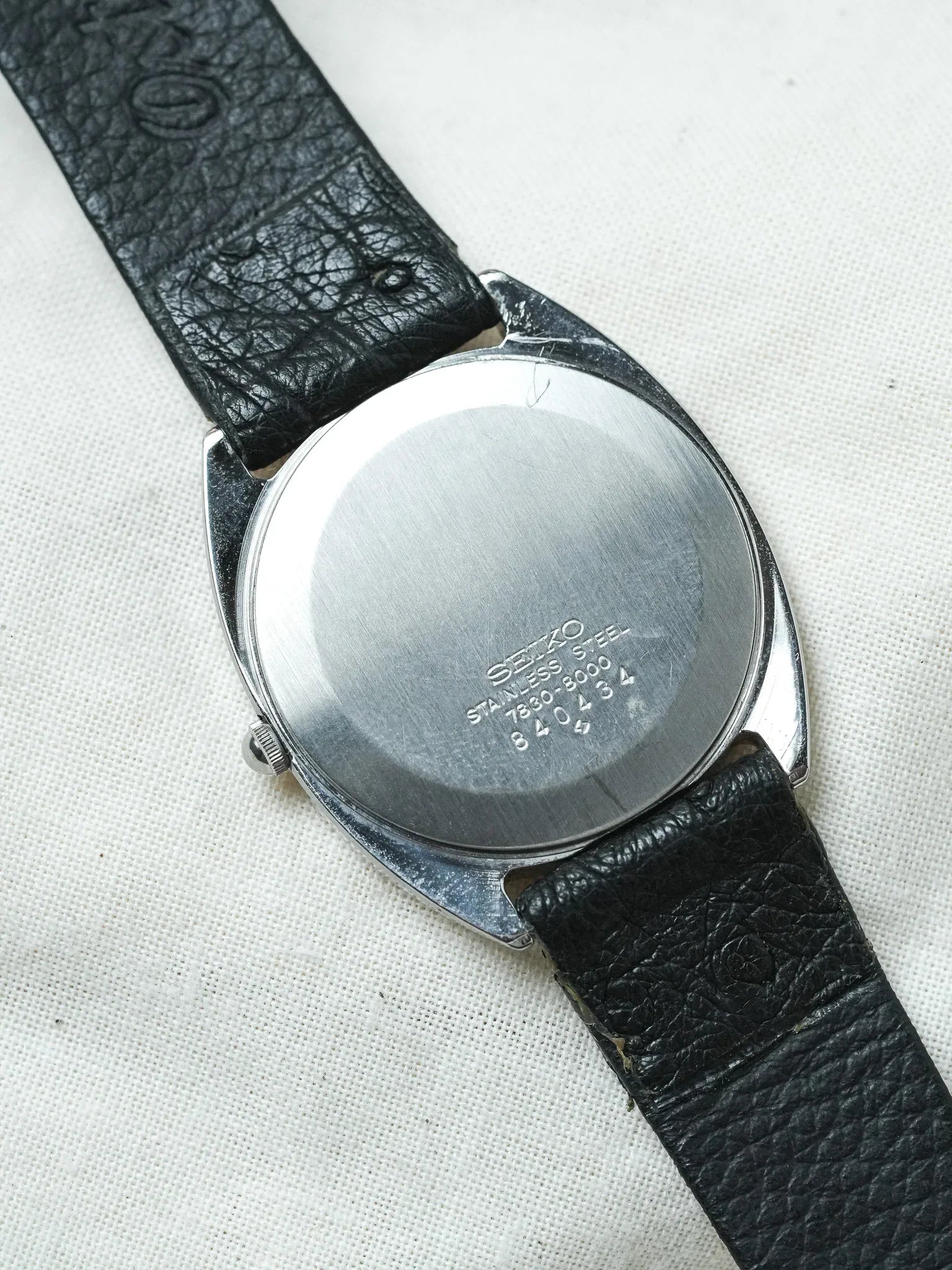 Seiko - Tonneau Quartz Acier Patine - NOS - 1988 - Atelier Victor