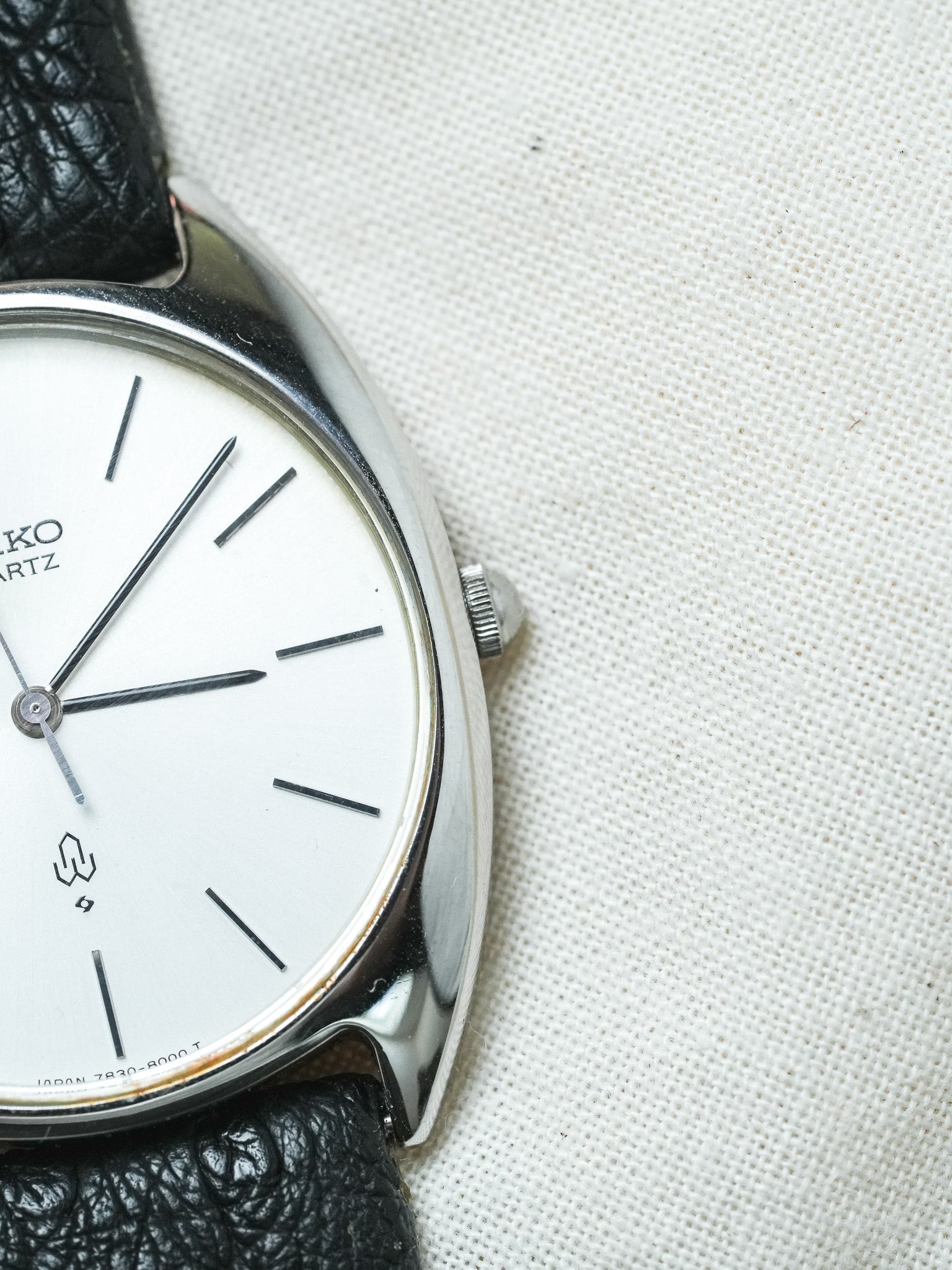 Seiko - Tonneau Quartz Acier Patine - NOS - 1988 - Atelier Victor - Vintage Watch Shop