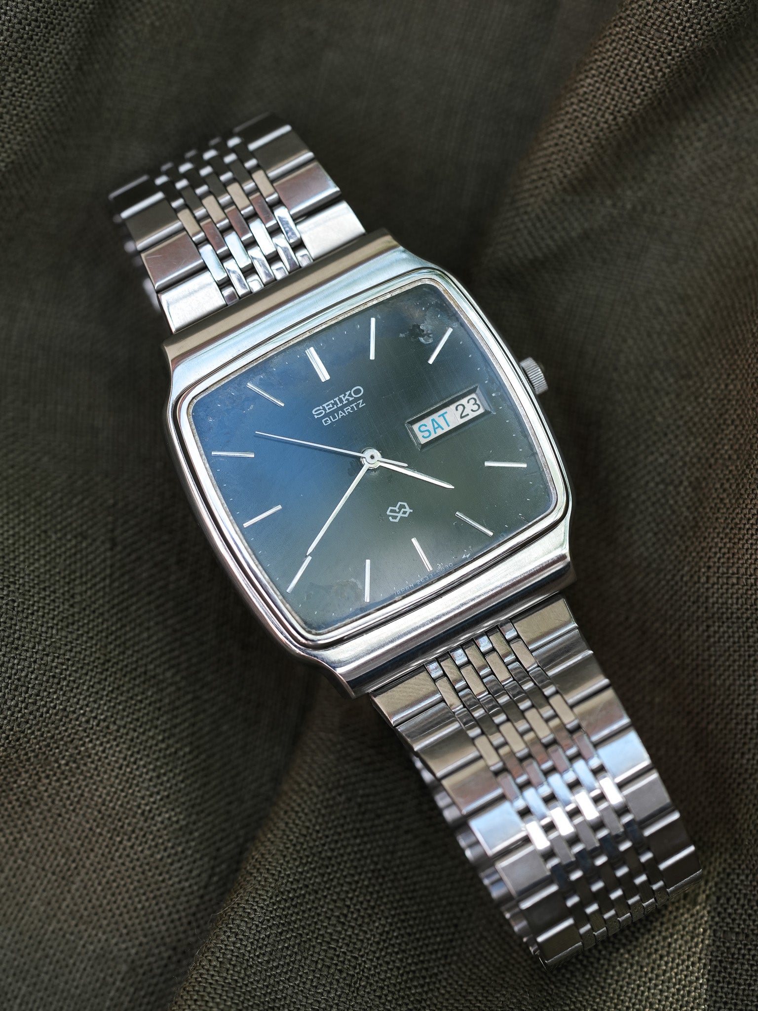Seiko - TV Acier cadran noir daydate - 1978 - Atelier Victor - Vintage Shop