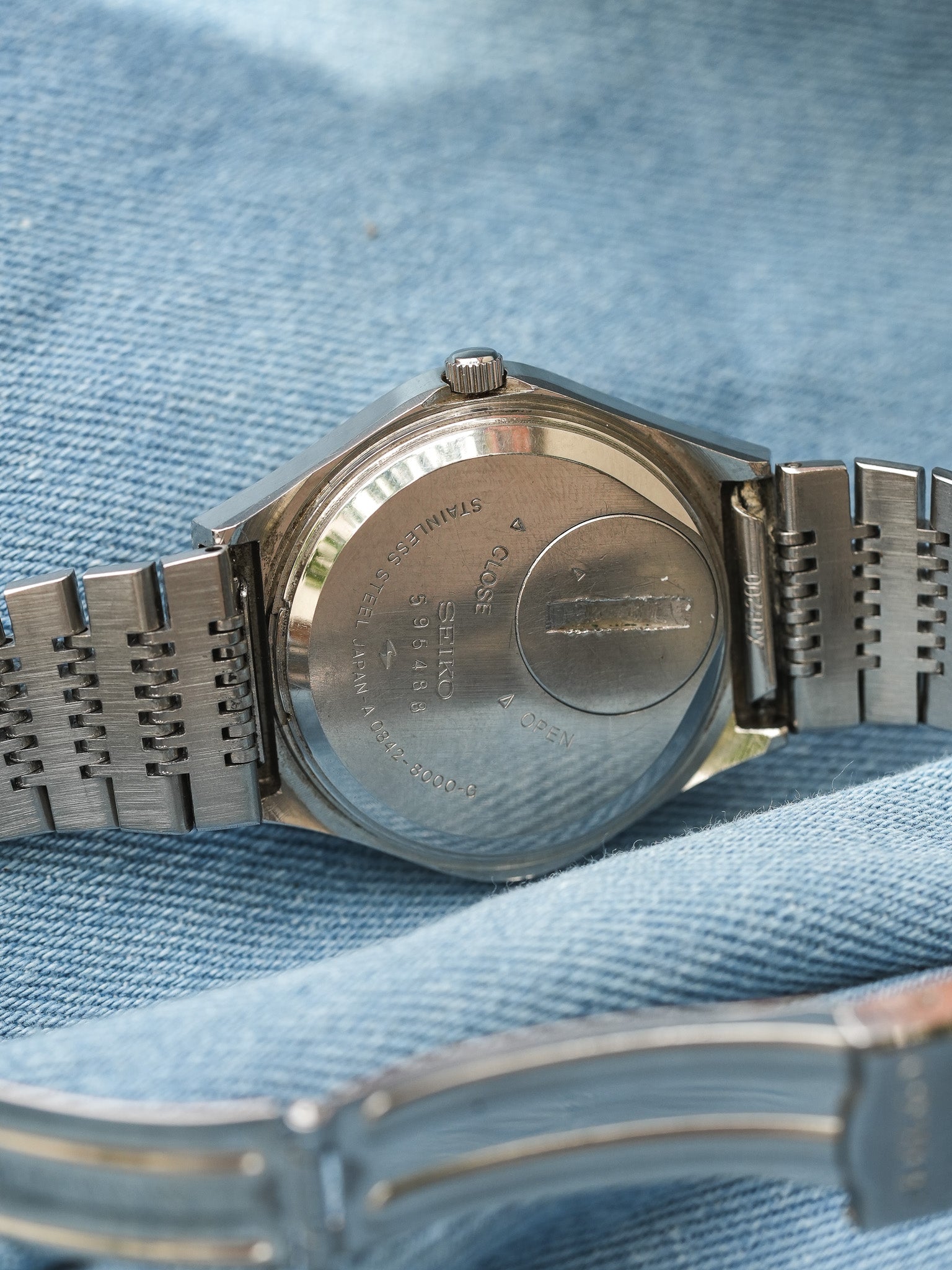 Seiko - Type 2 Argent sablé date - 1975 - Atelier Victor Paris - Vintage Watch Shop Dubai