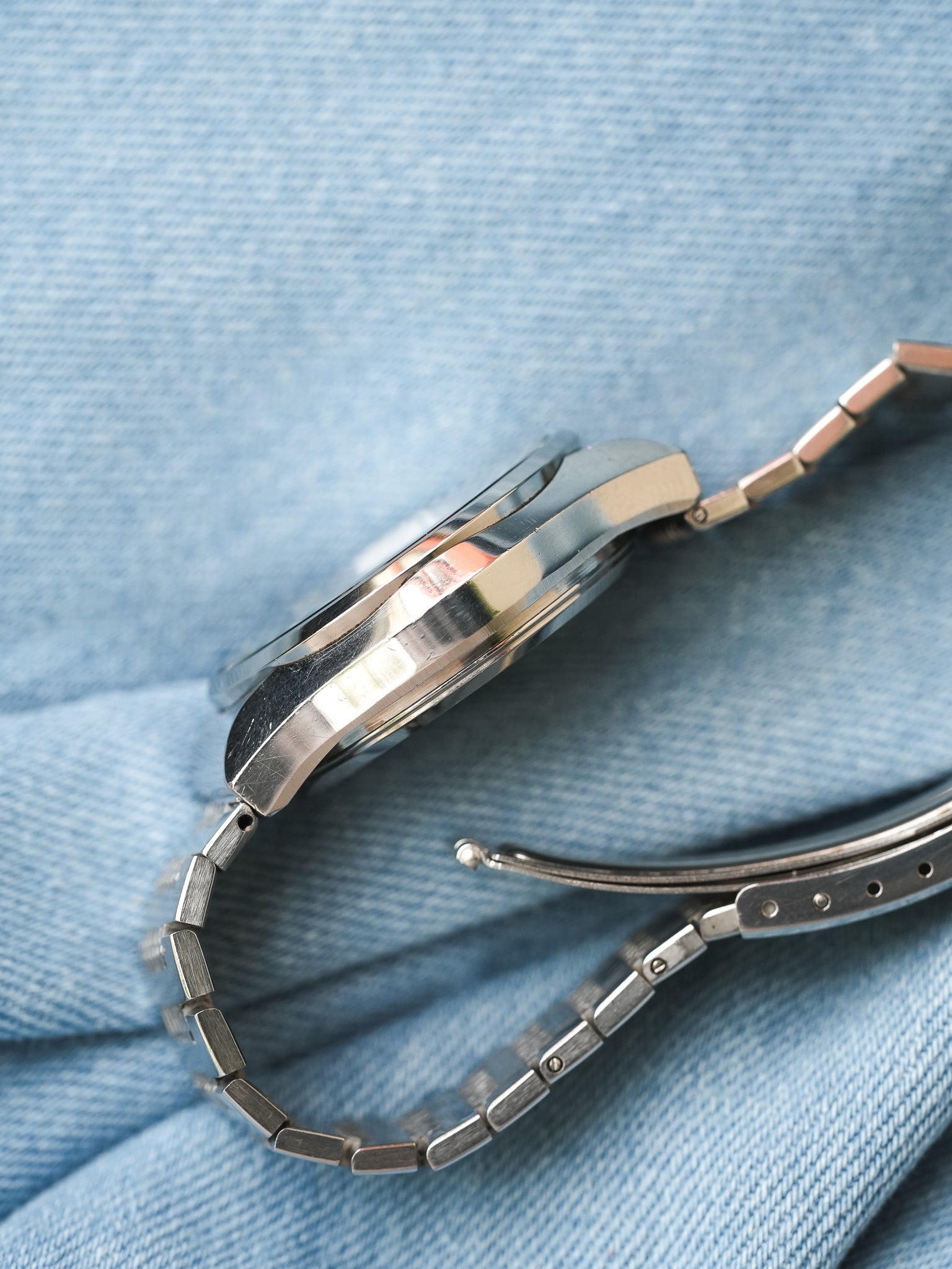 Seiko - Type 2 Argent sablé date - 1975 - Atelier Victor Paris - Vintage Watch Shop Dubai
