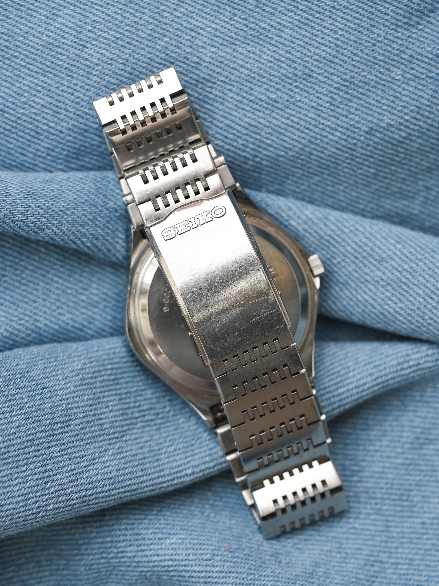 Seiko - Type 2 Argent sablé date - 1975 - Atelier Victor Paris - Vintage Watch Shop Dubai