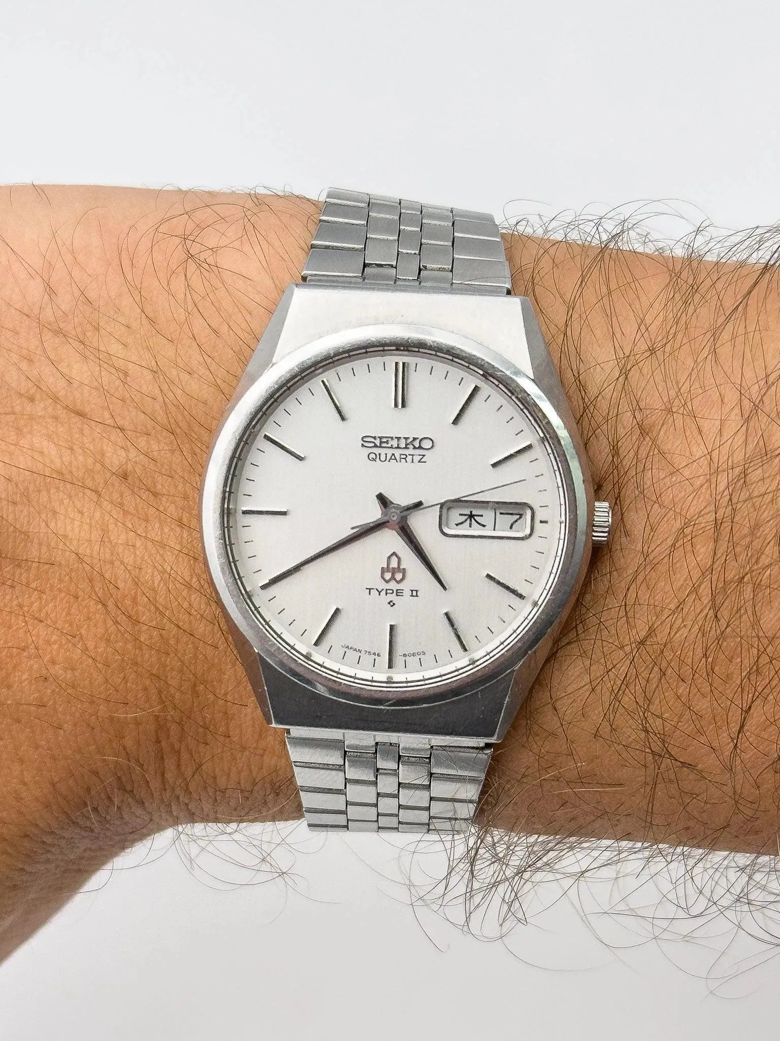 Seiko - Type II Silver Daydate - 1978 - Atelier Victor Paris - Vintage Watch Shop Dubai