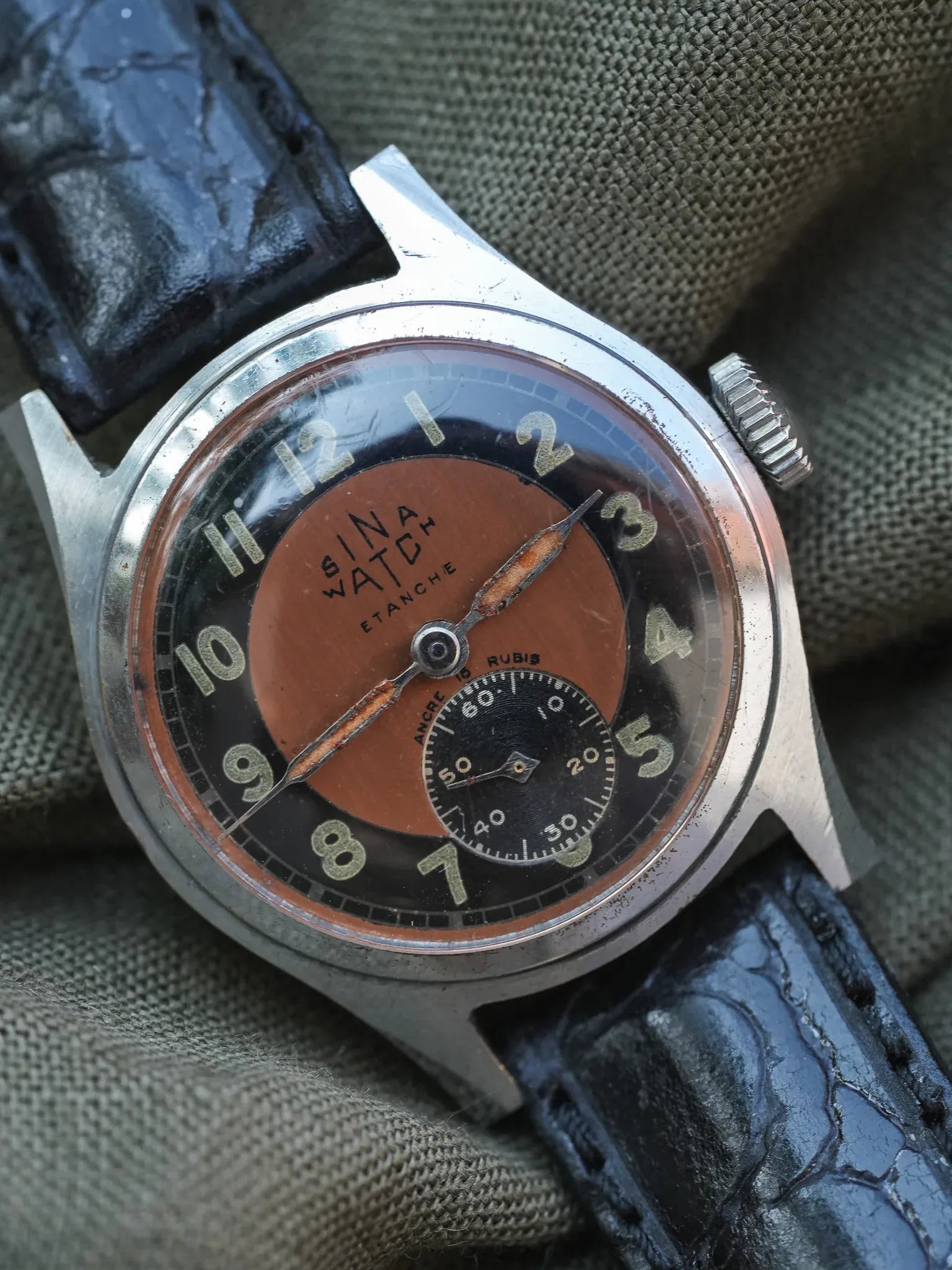 Sina Watch - WW2 Tuxedo Saumon - 1940s - Atelier Victor